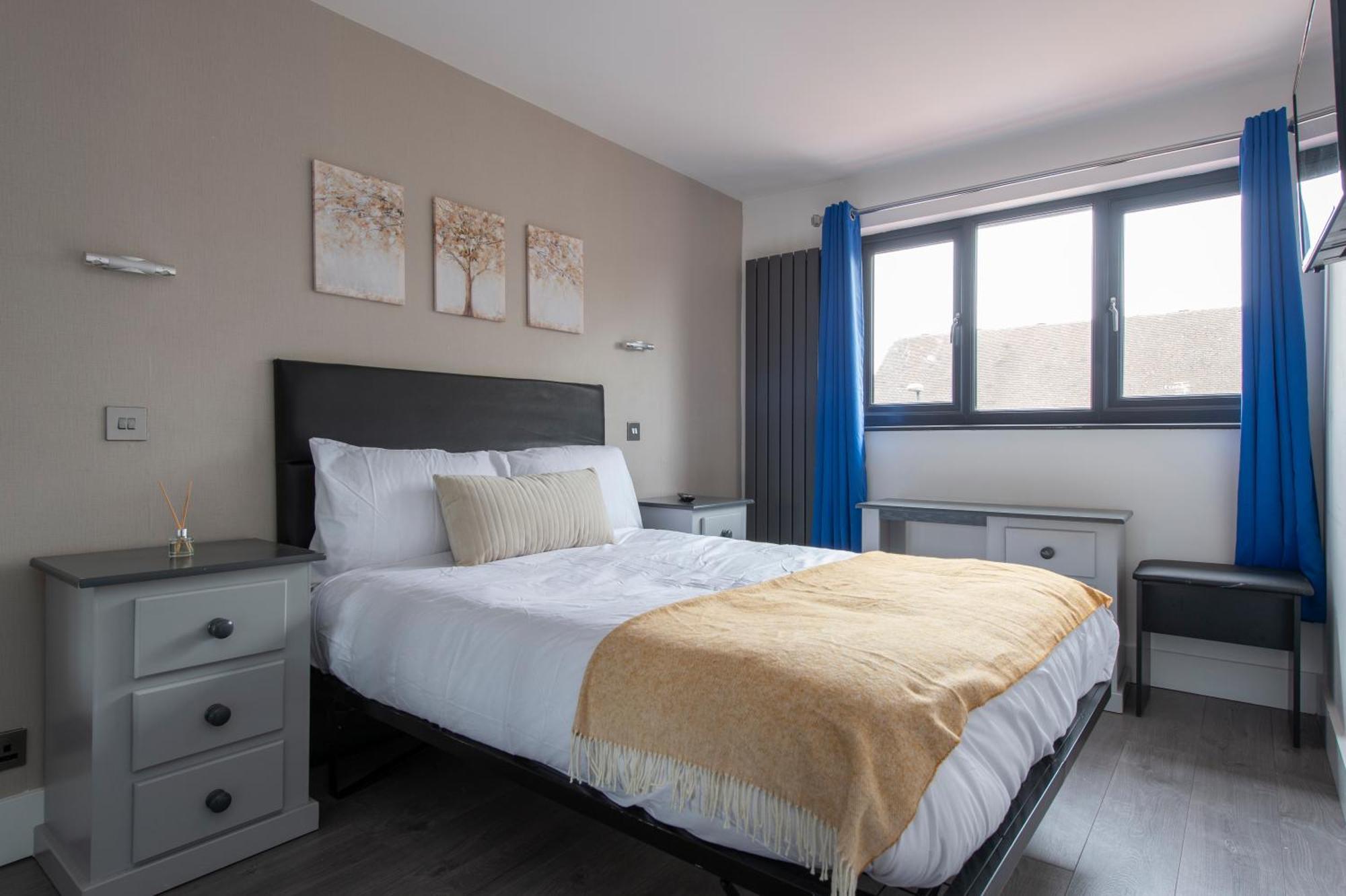 Peckham Large 2 Bath With Parking & Garden London