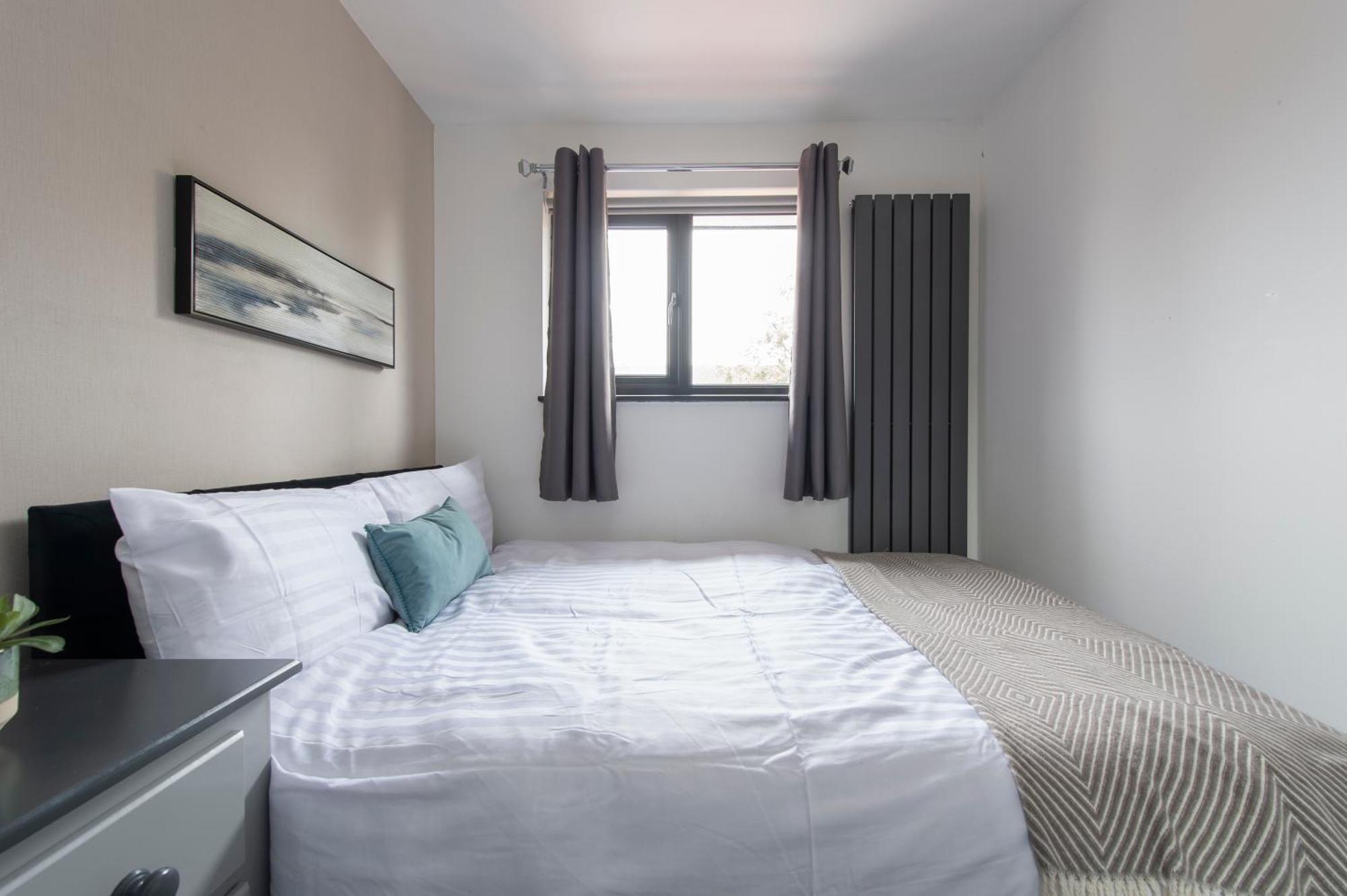 Peckham Large 2 Bath With Parking & Garden Apartment London