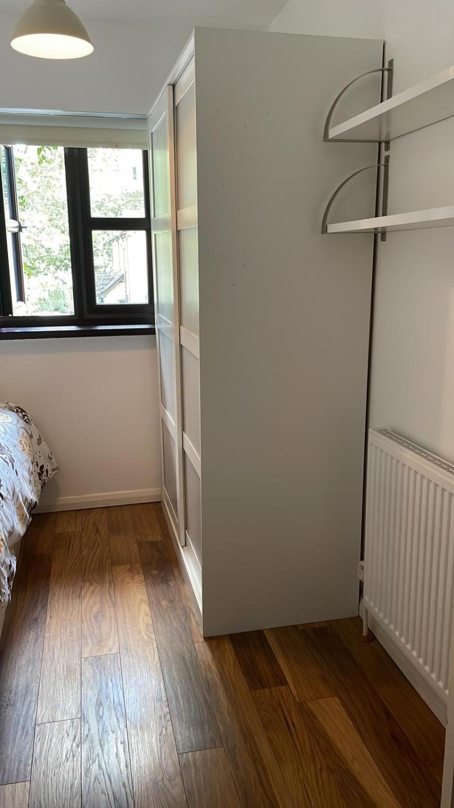 Guest house Single Refurbished Bedroom *