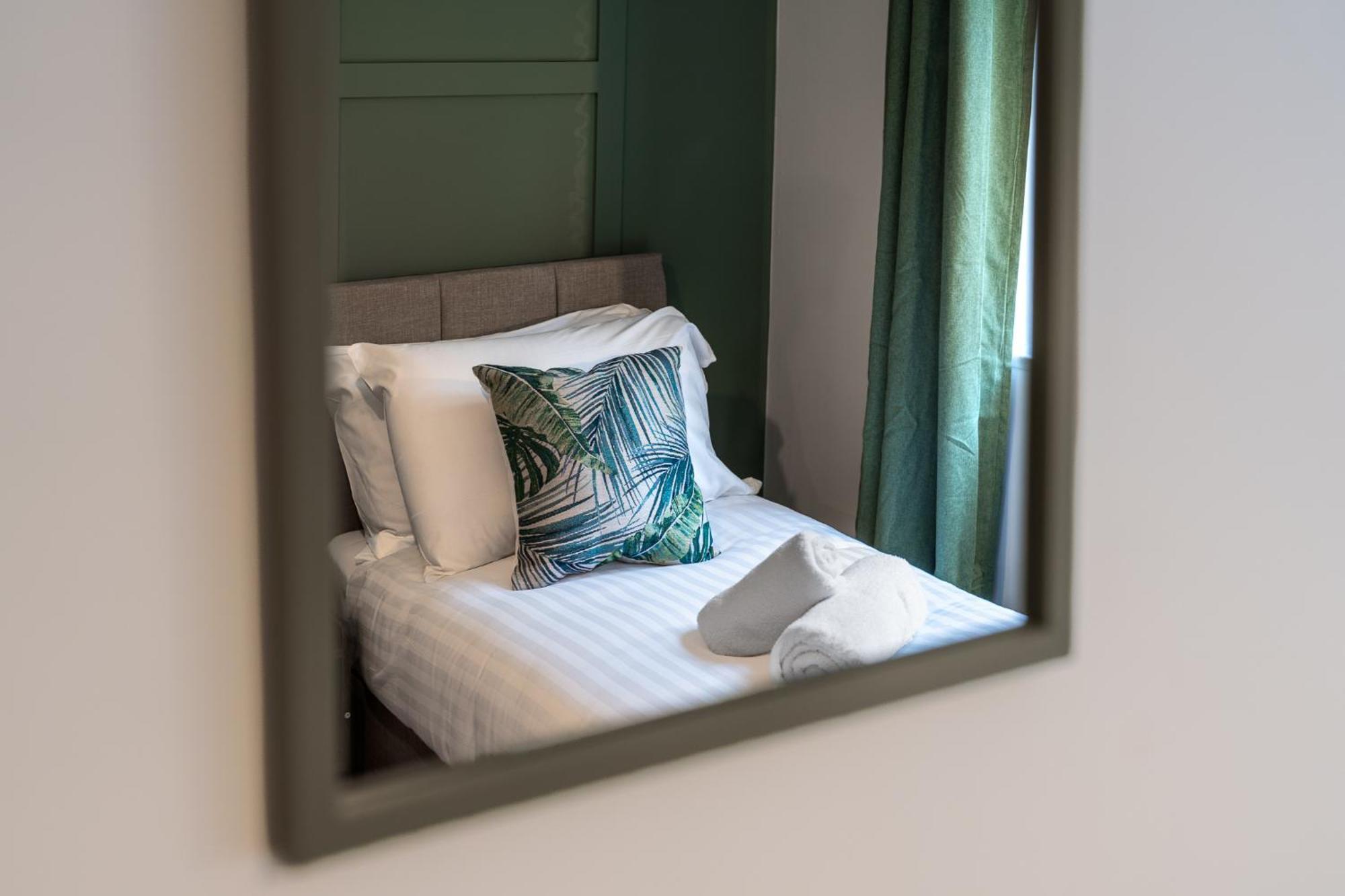 Wimbledon Living Apartment