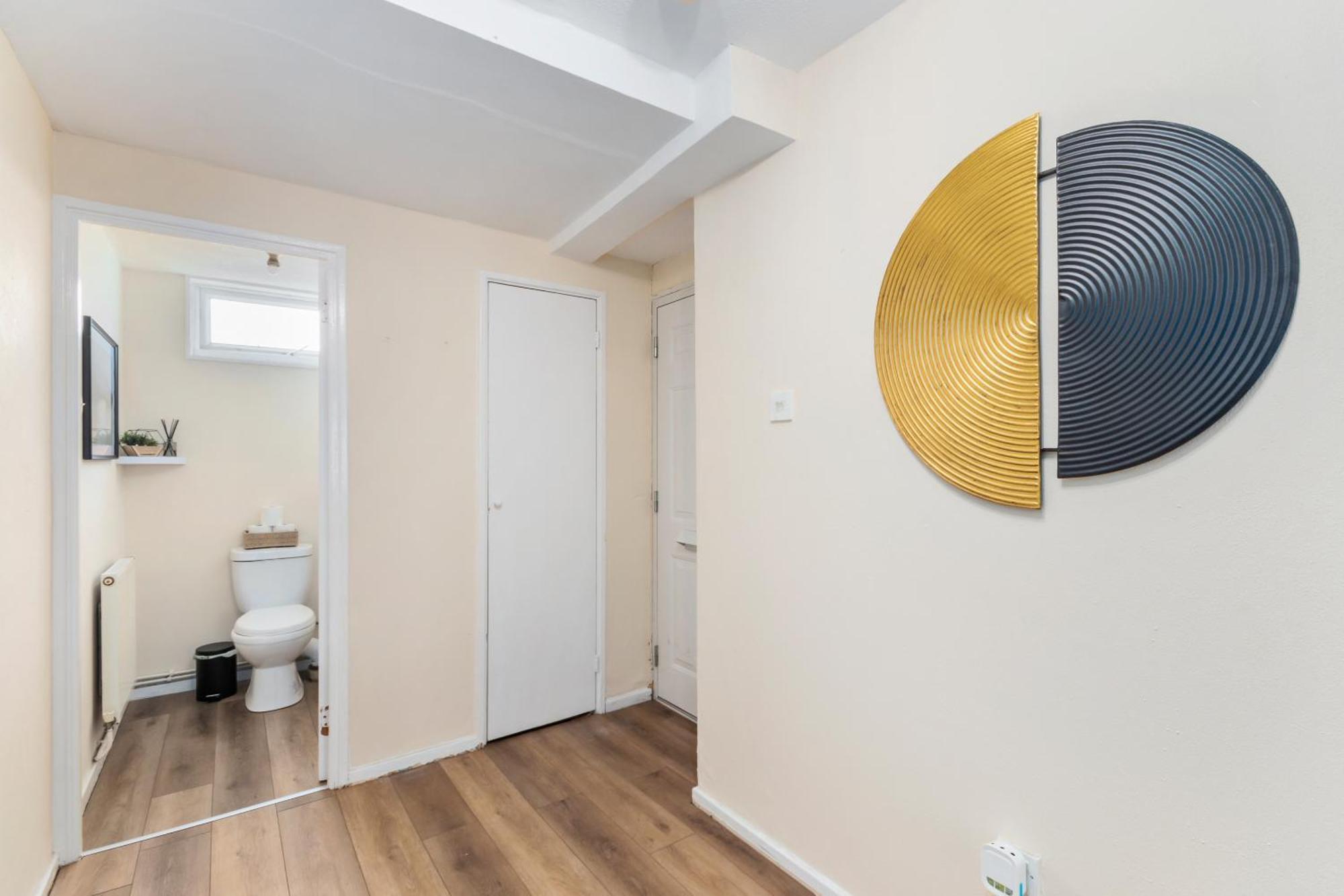 Gasthof Cozy Near O2 Arena London