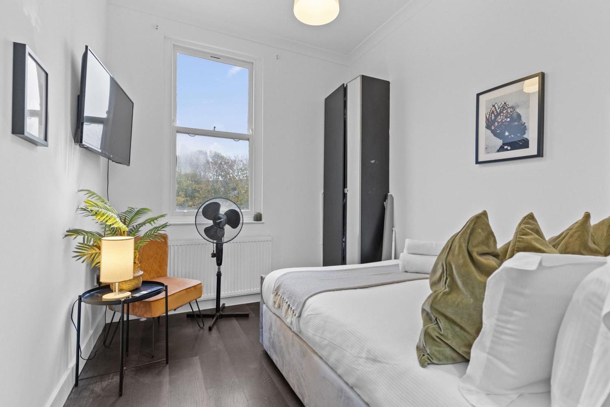 Affordable One Bedroom & In Apartment