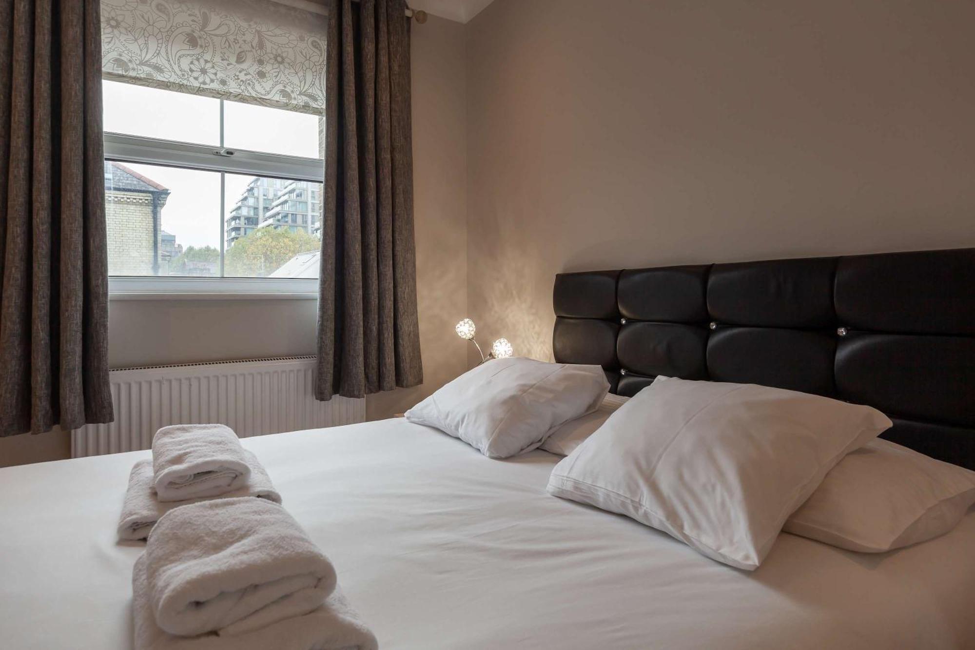 Spacious And Bright 2 Bed Tower Bridge Apartment