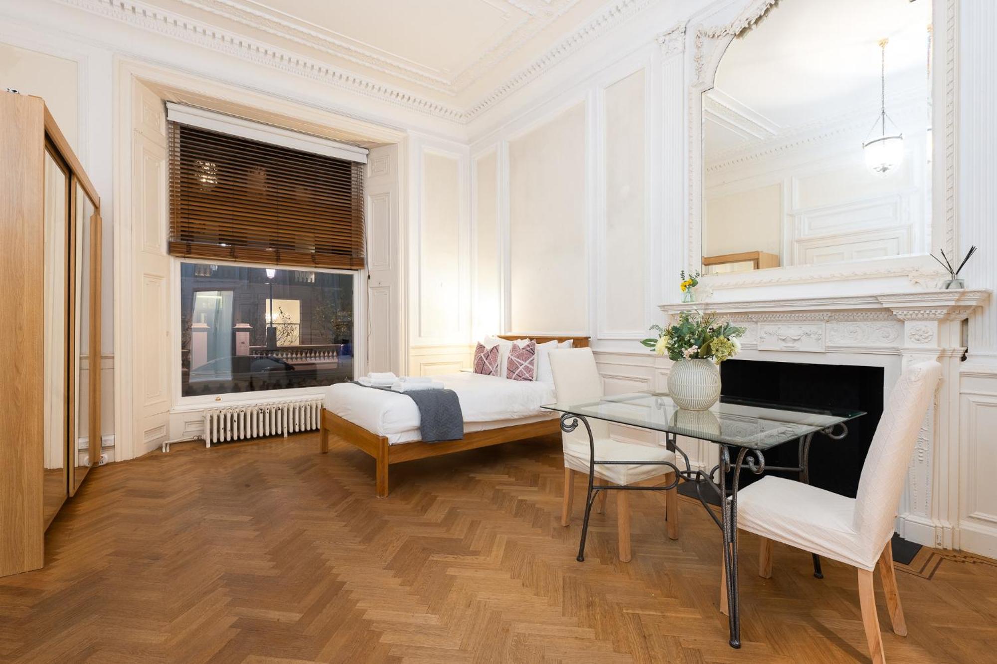 Pembridge Gardens By Capital