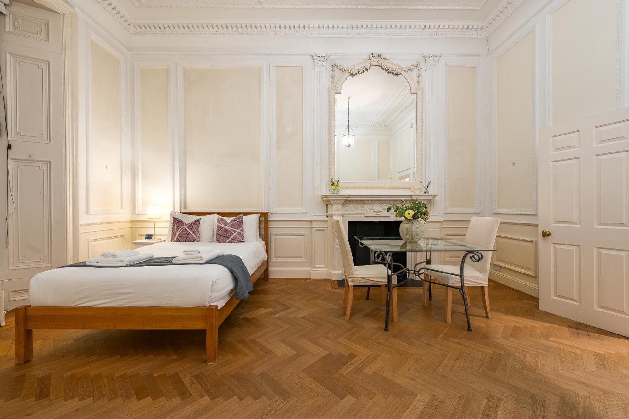Pembridge Gardens By Capital