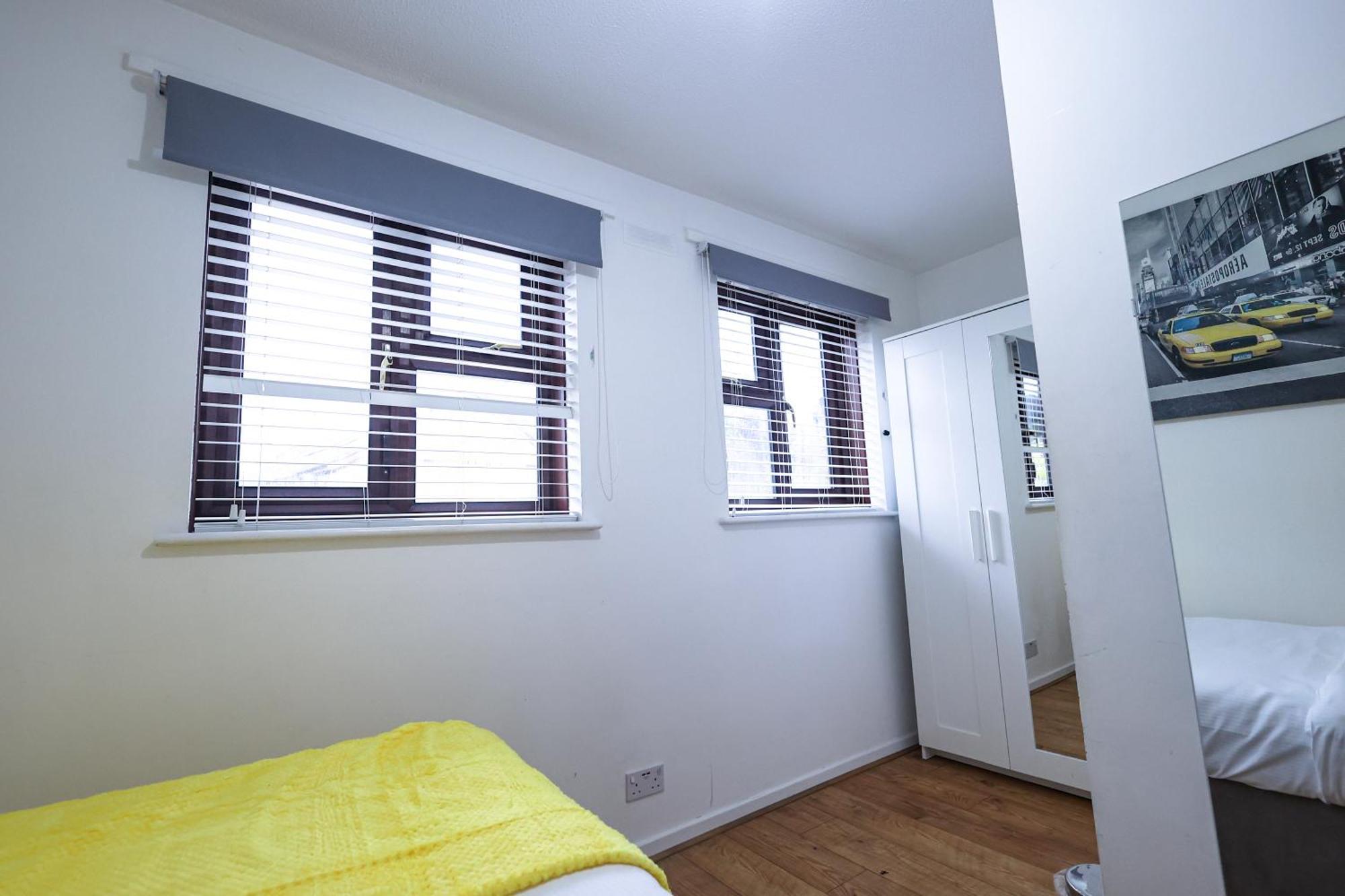 The Heart Of Brick Lane, Sleeps 7! * London