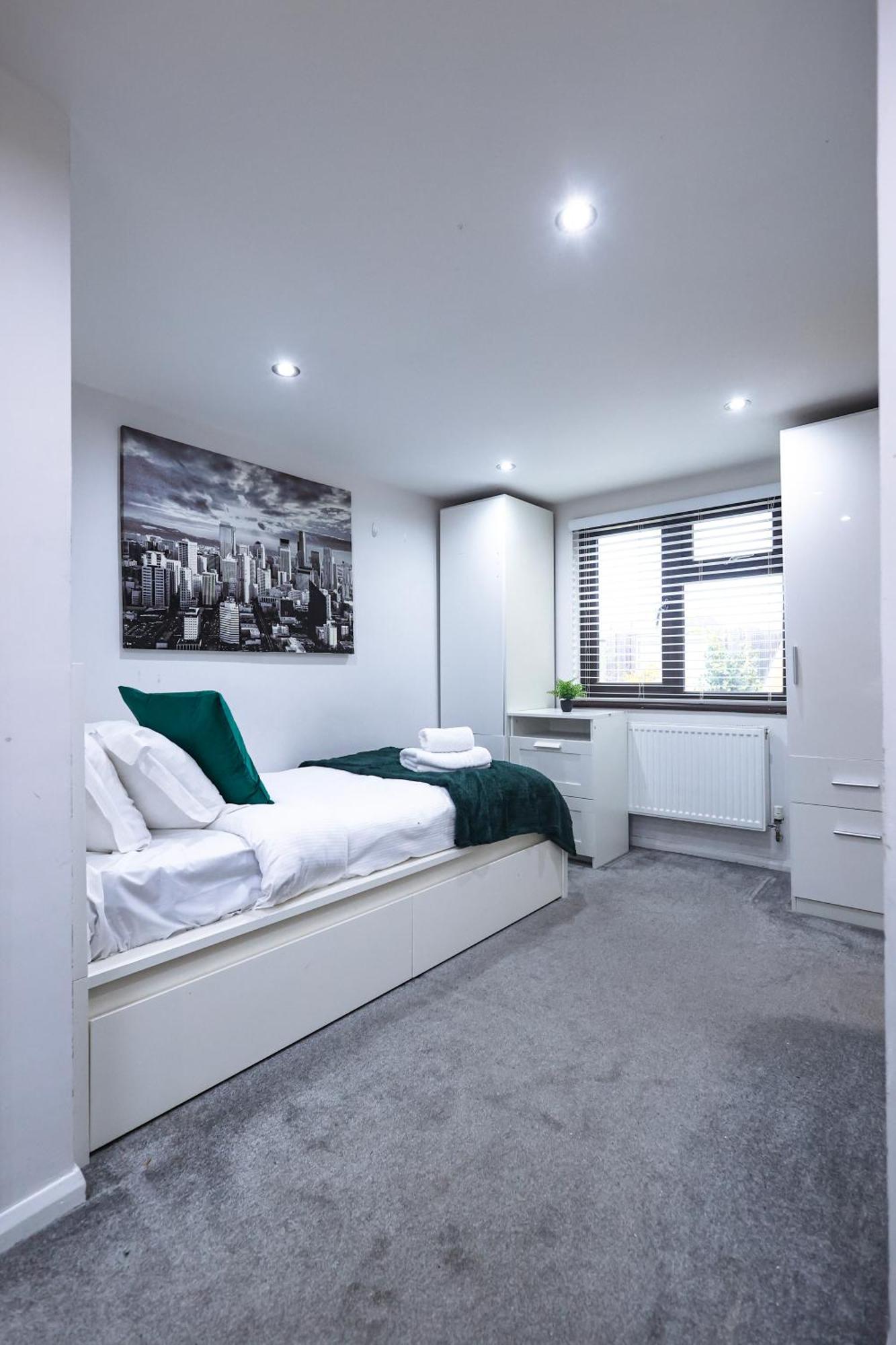 Holiday home The Heart Of Brick Lane, Sleeps 7! London
