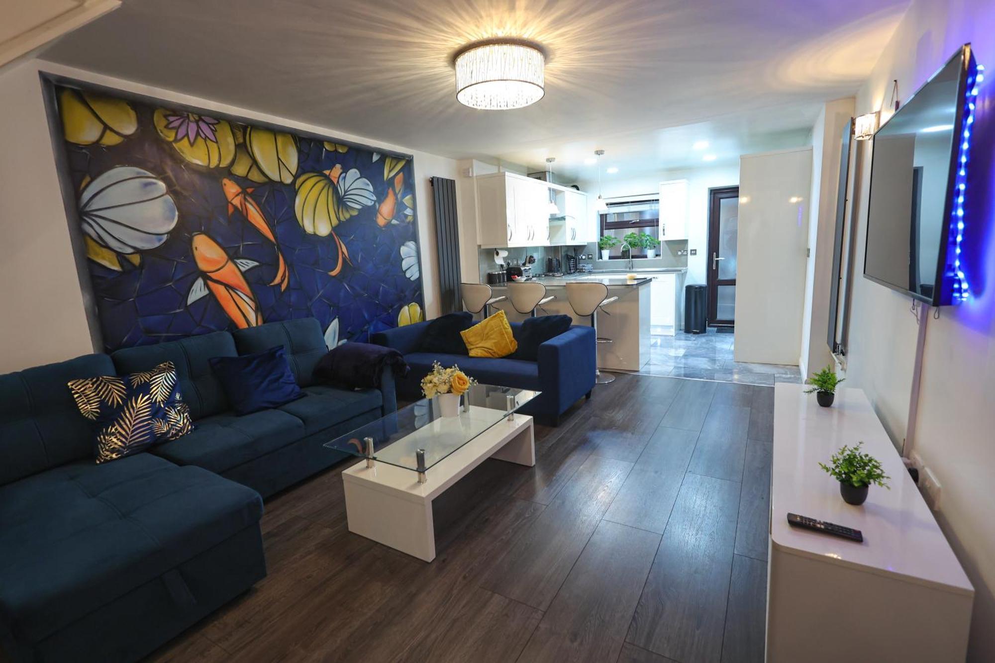 The Heart Of Brick Lane, Sleeps 7!