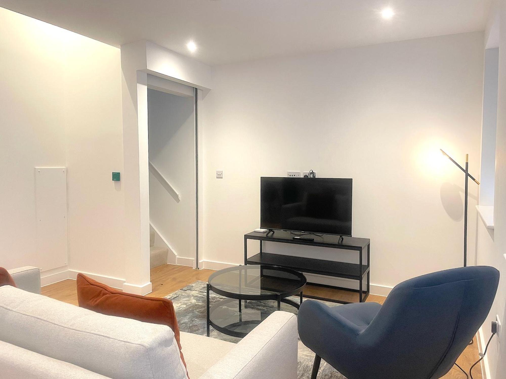 Modern Townhouse Close To 02 Excel 5mins To Tube Holiday home *