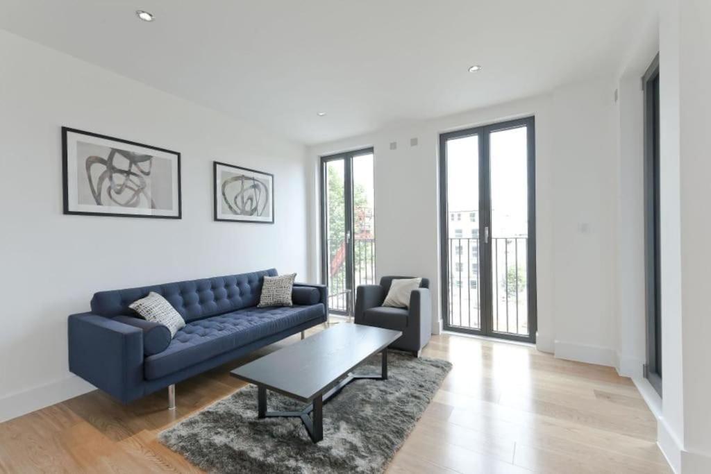 Portobello 2-bedroom * London