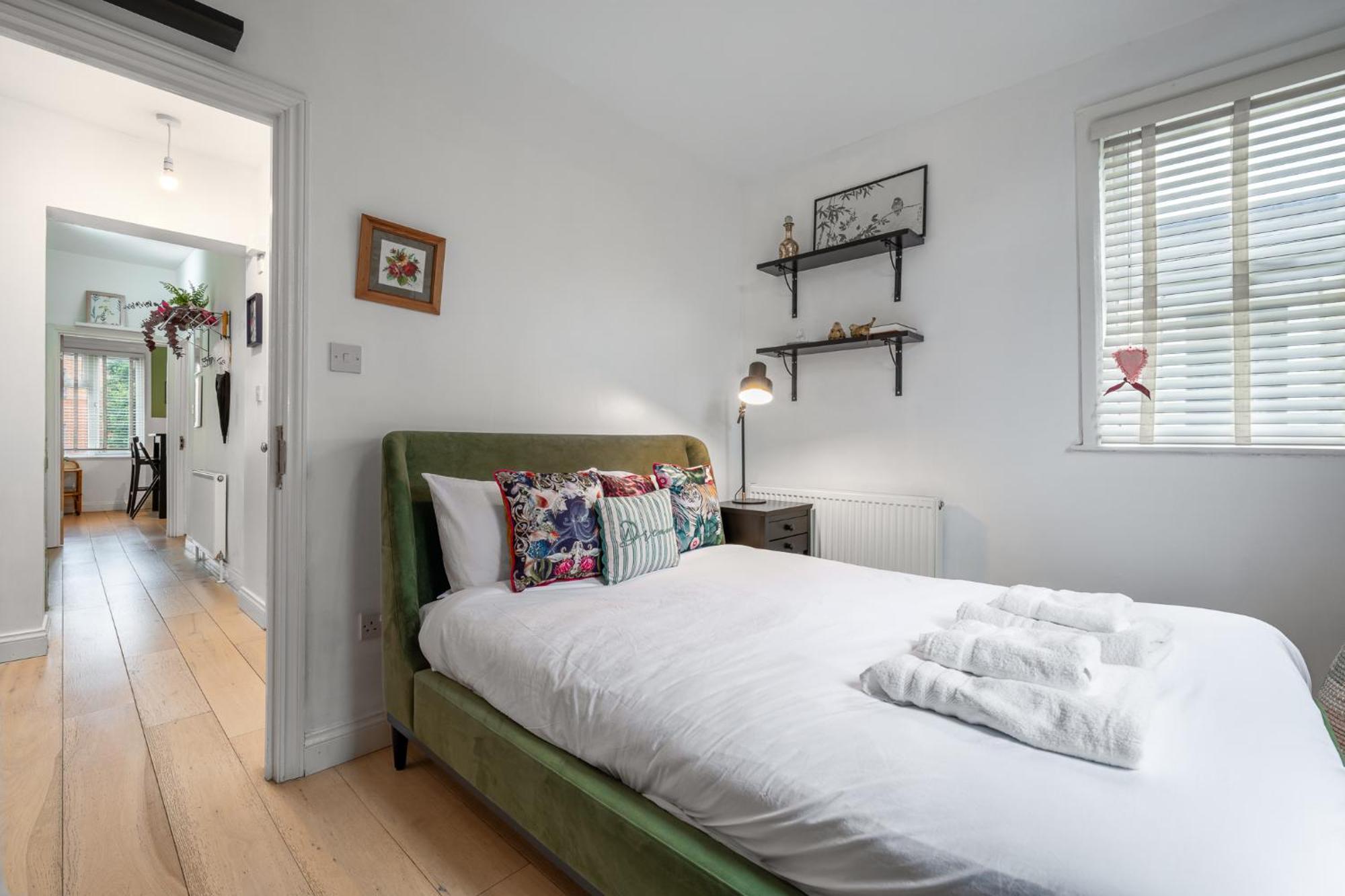Claremont House 4br - Holiday home *