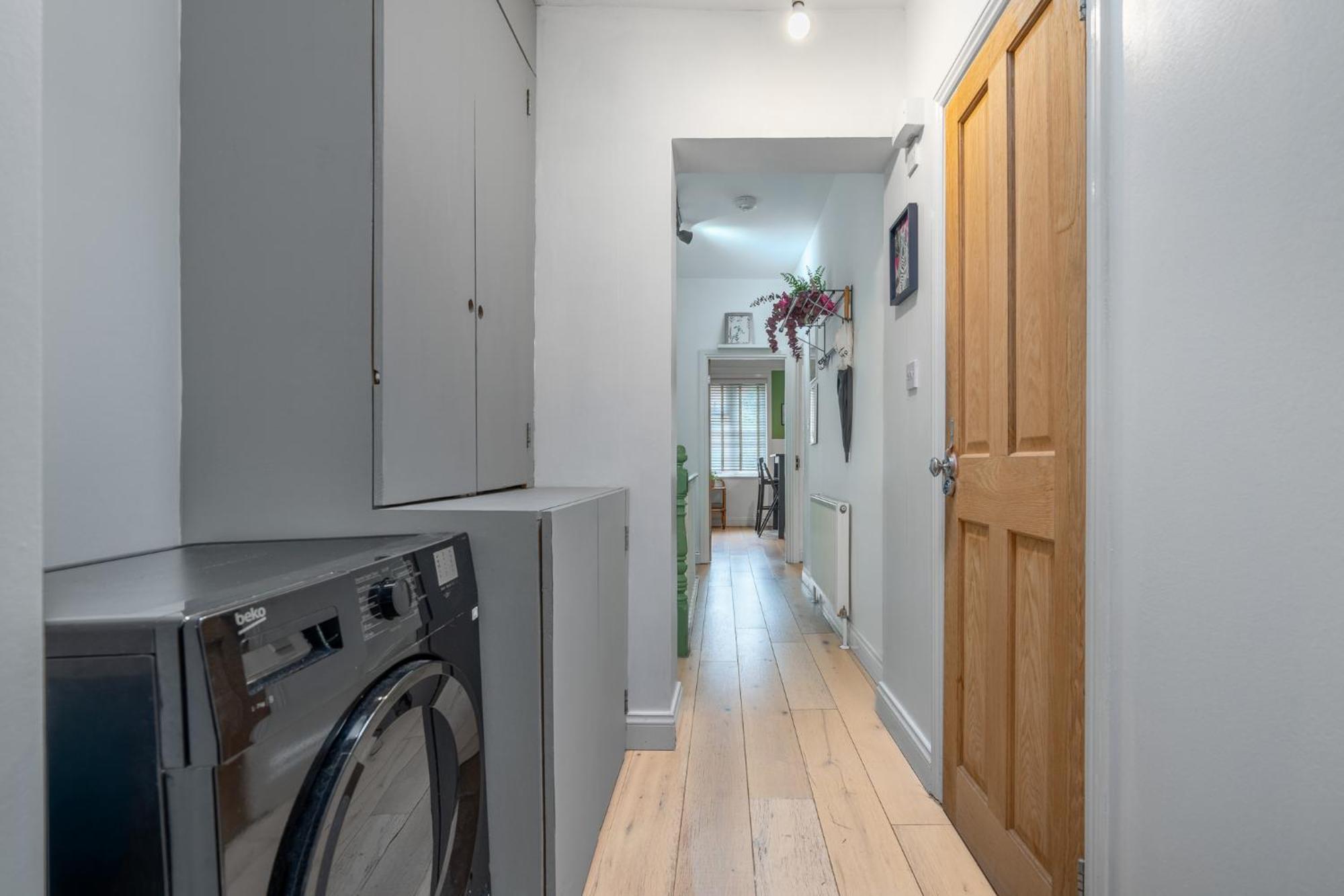 Claremont House 4br - London