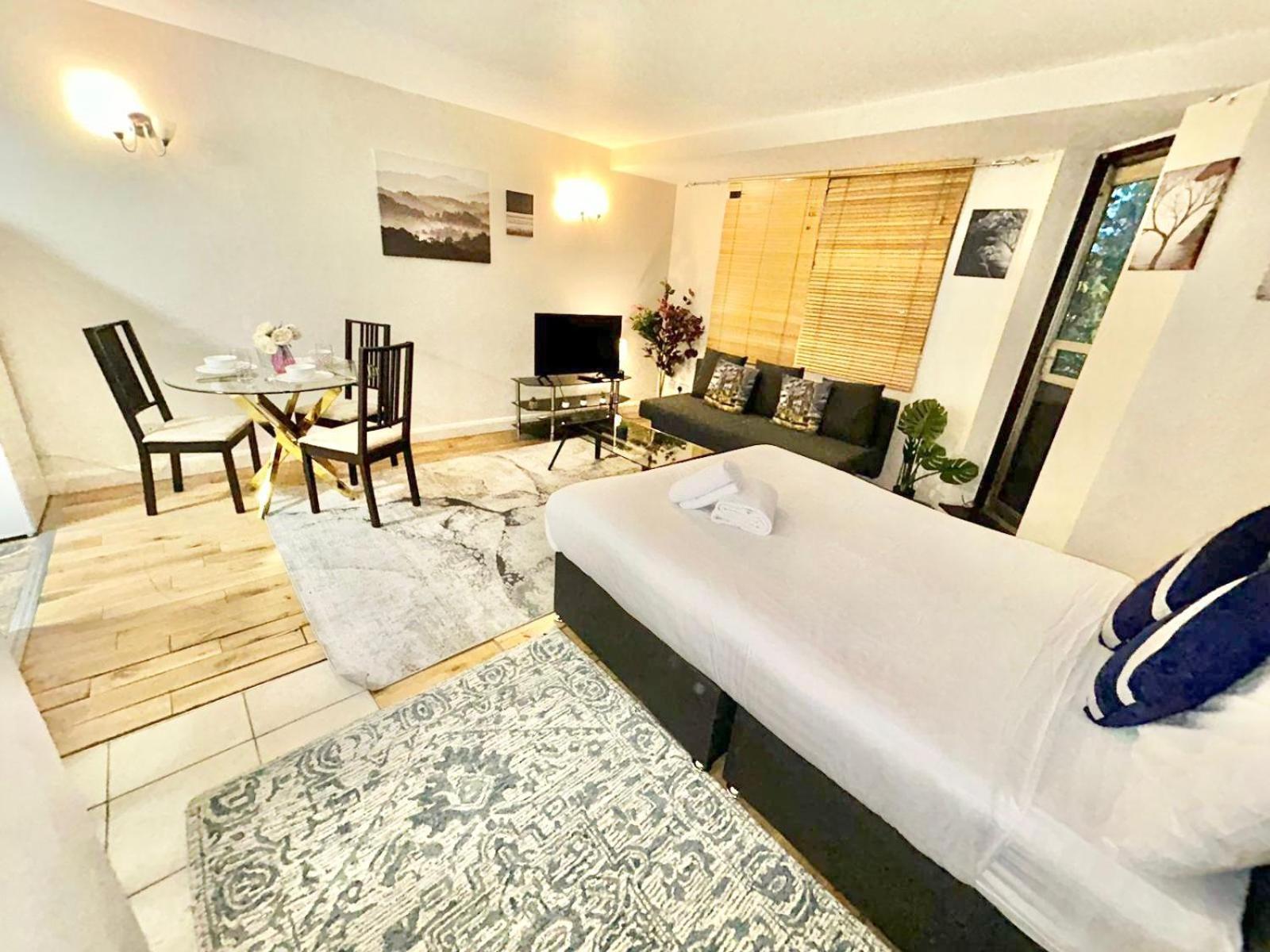 Appartement Beautiful At Cromwell Road Londen