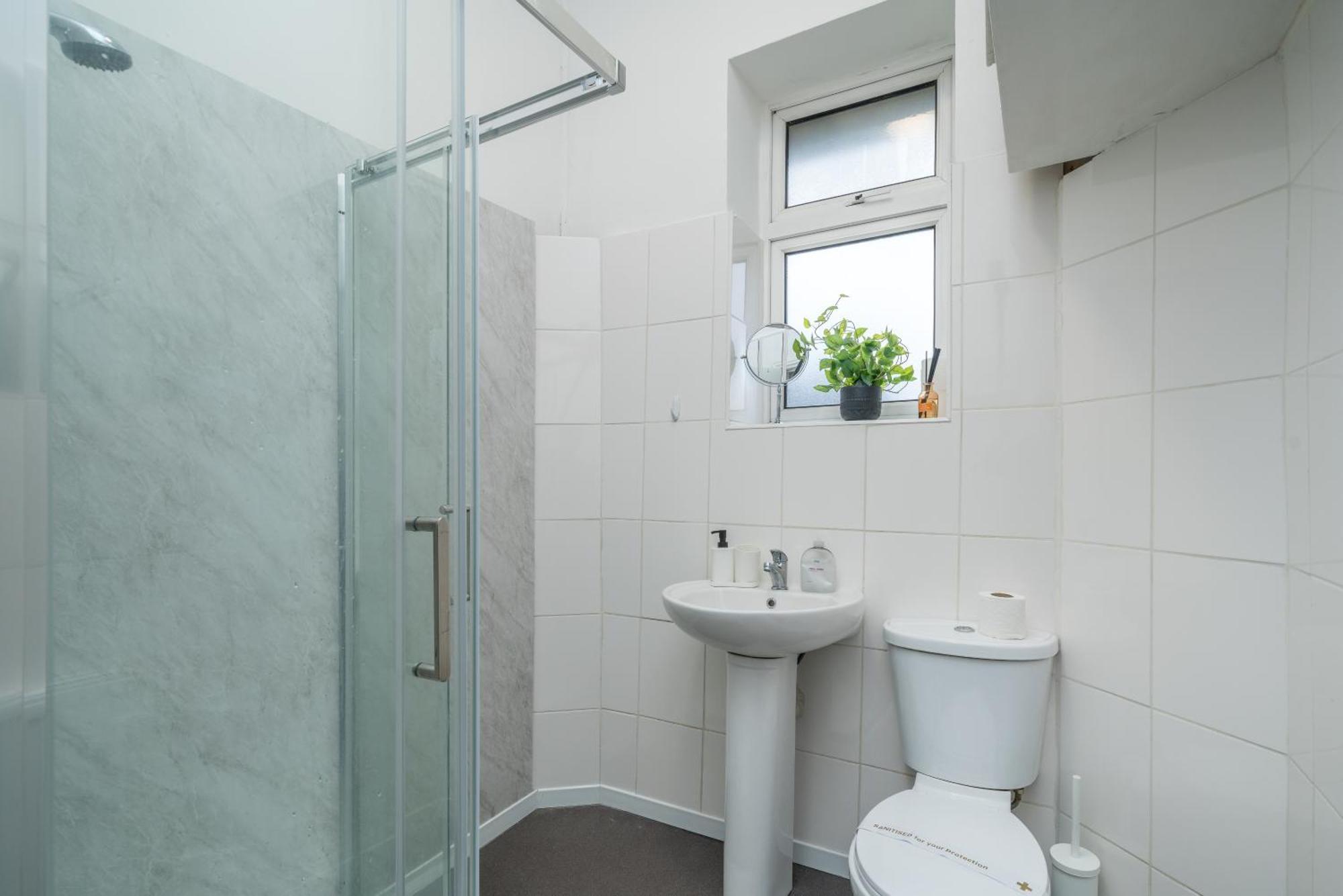 The Tooting Bec Hideaway - Prime Location