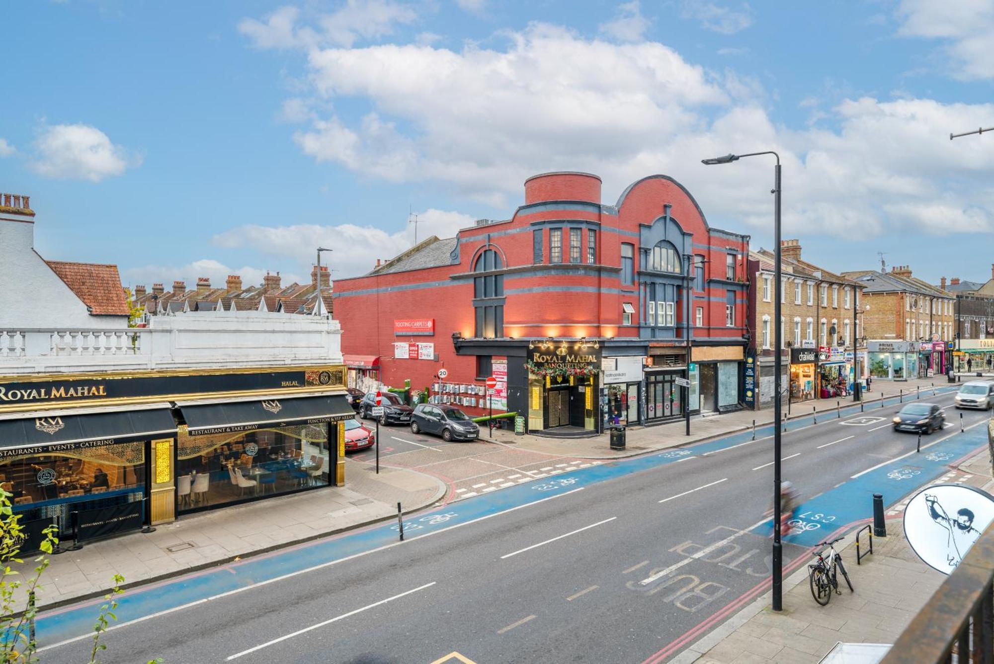 The Tooting Bec Hideaway - Prime Location