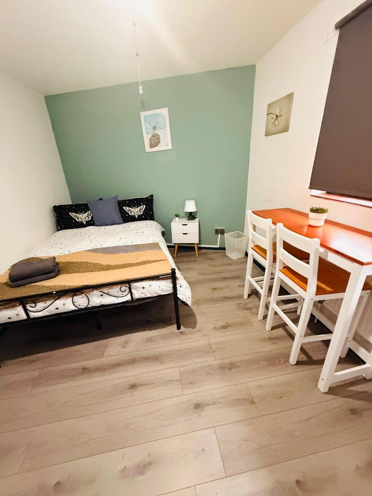 Oak Guest Gasthof *
