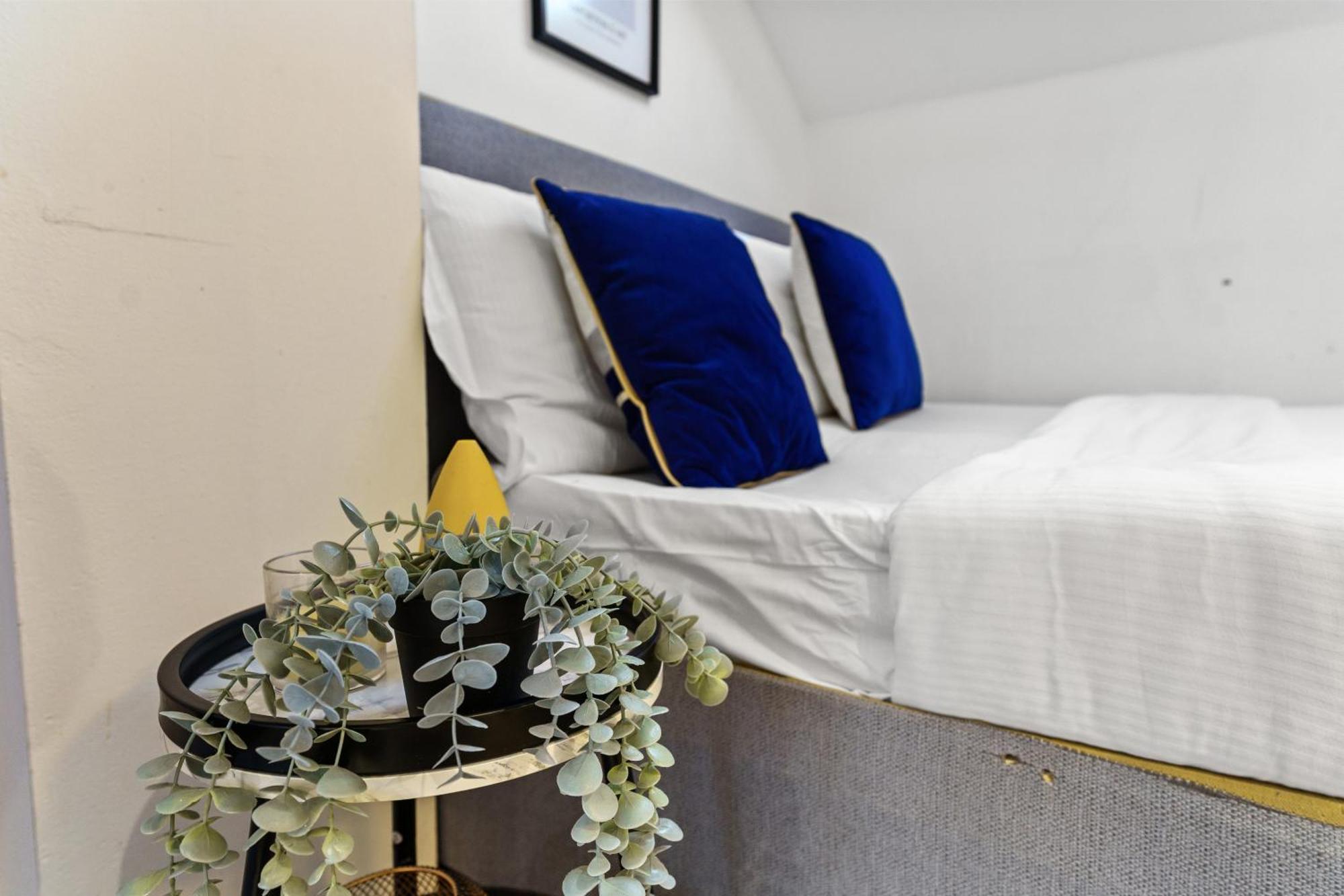 Modern Studio By Livestay Short Lets & Serviced Londen