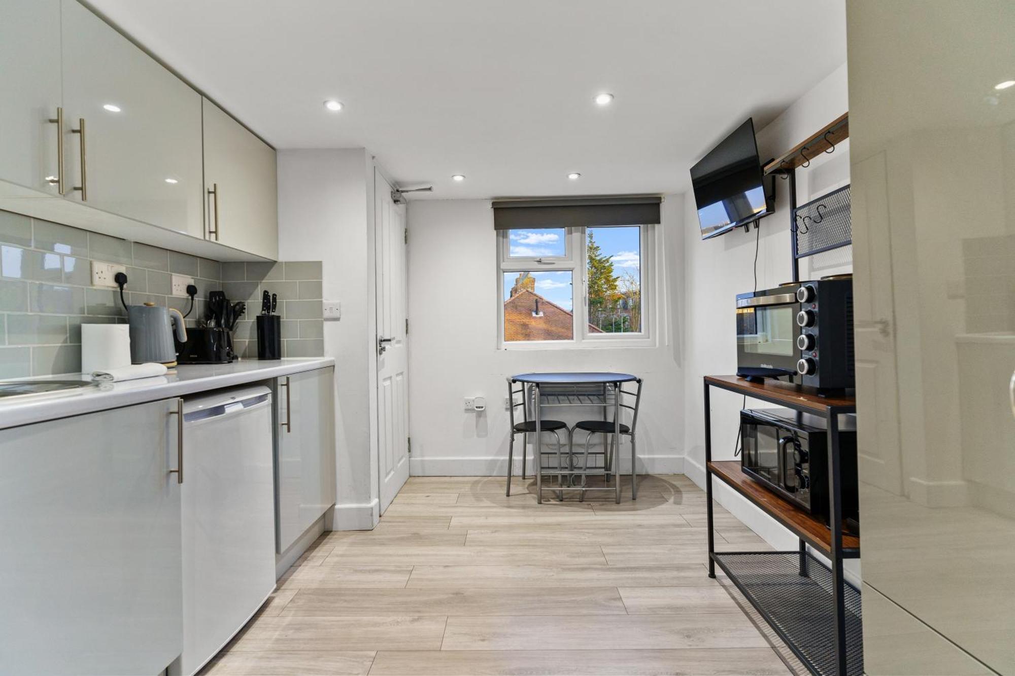Modern Studio By Livestay Short Lets & Serviced