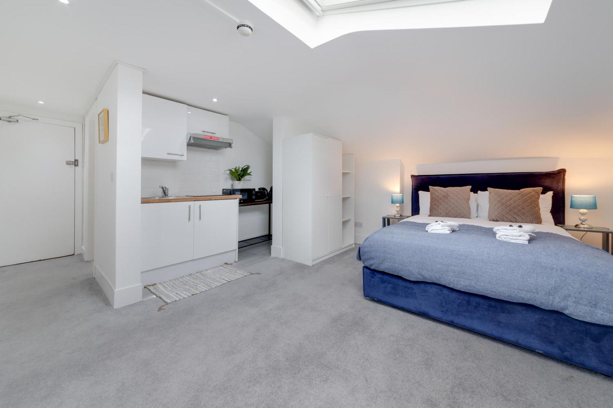 Apartment By Valiance London
