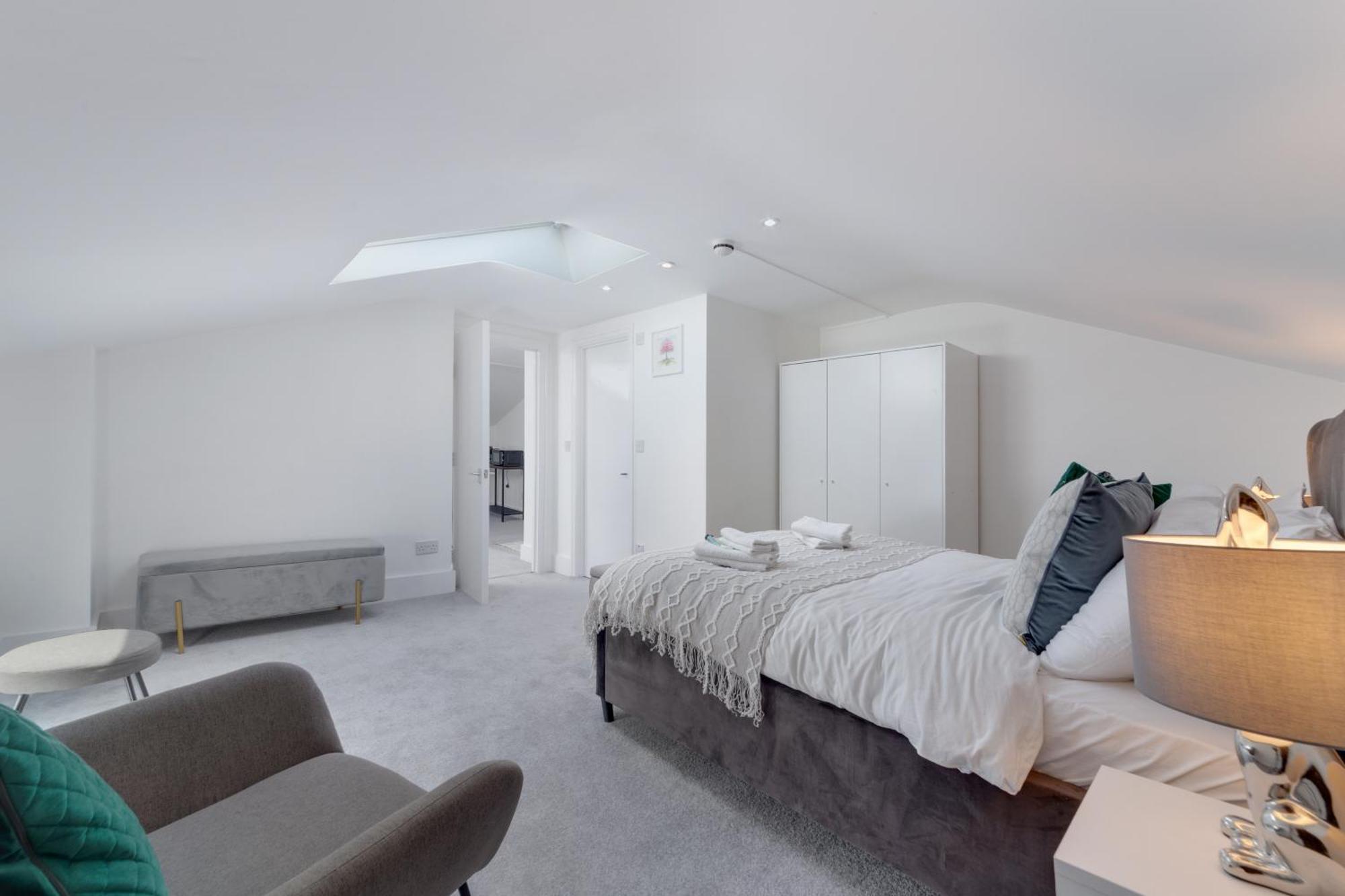 Apartment By Valiance *