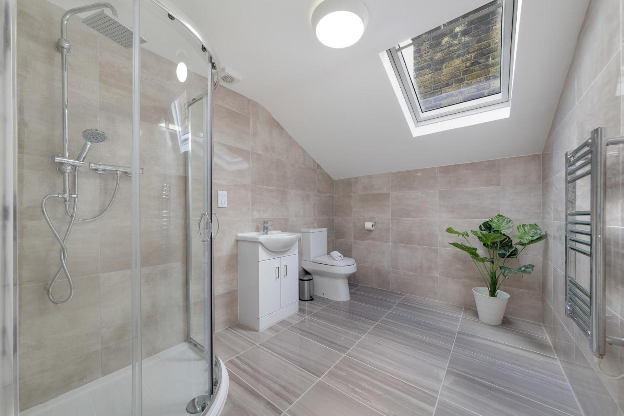 Apartment By Valiance London