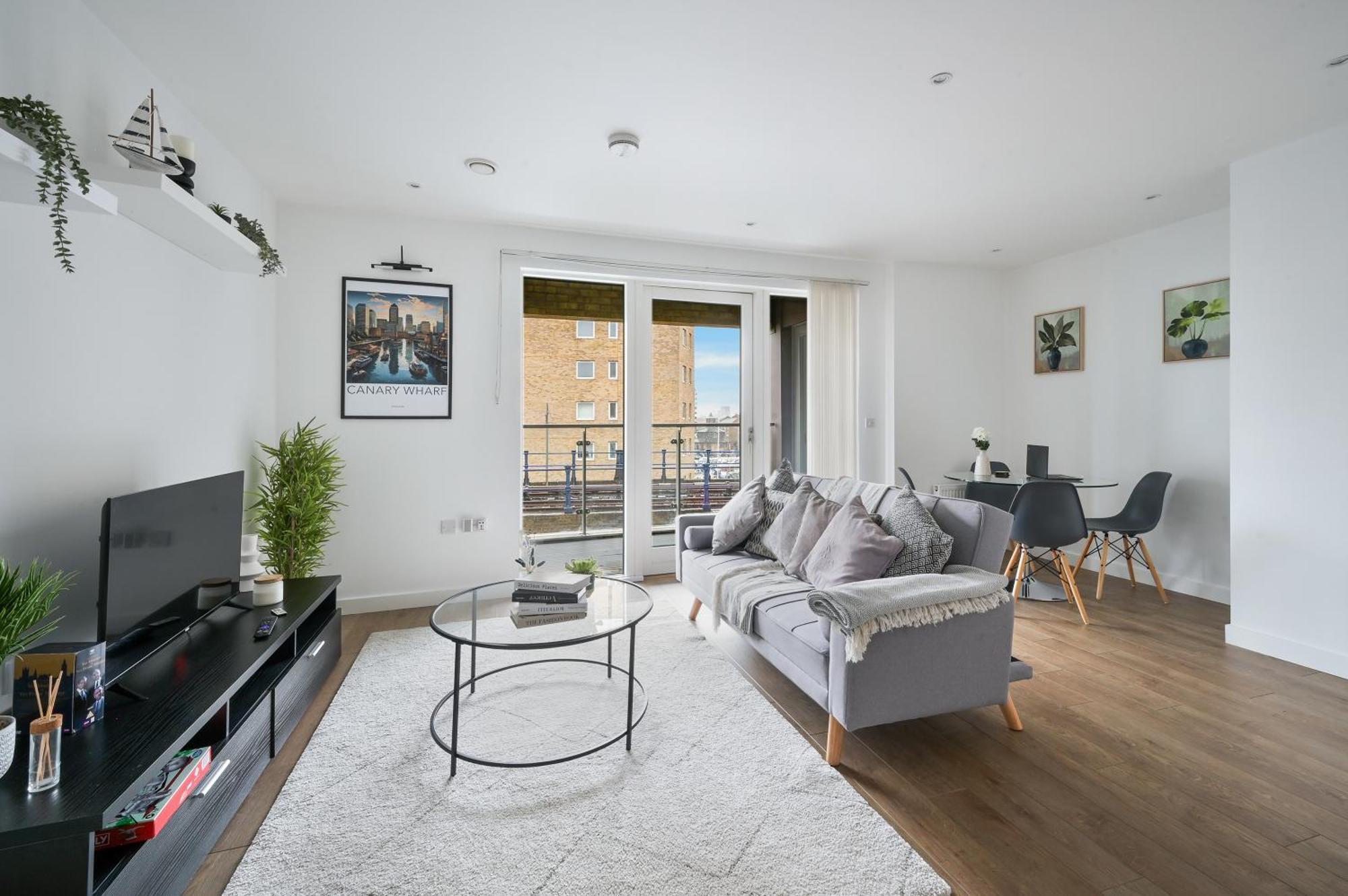 Apartment Canary Chic 2 Bedroom With Marina Views