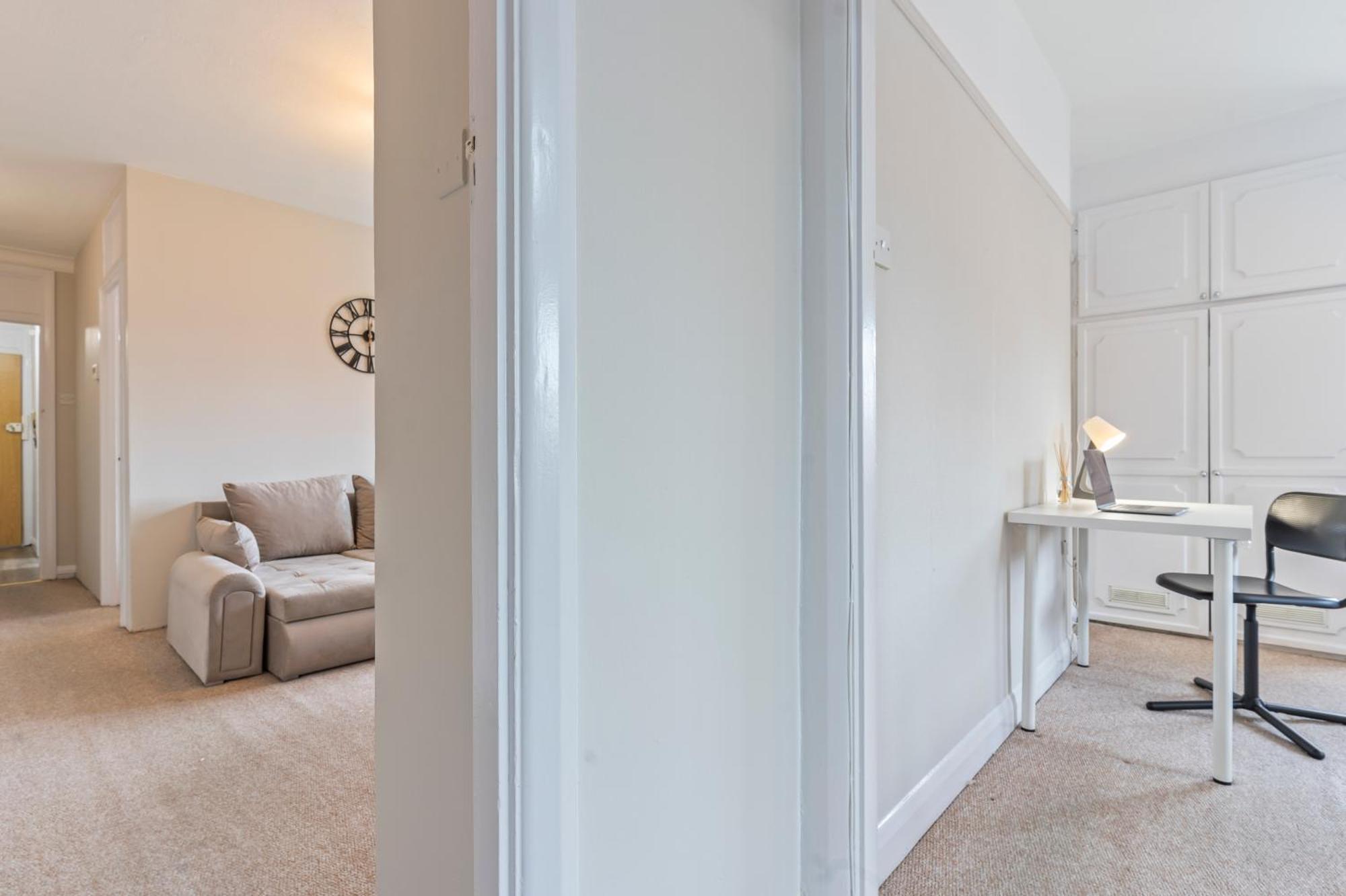 Wembley Stadium 2 Bed Aprt