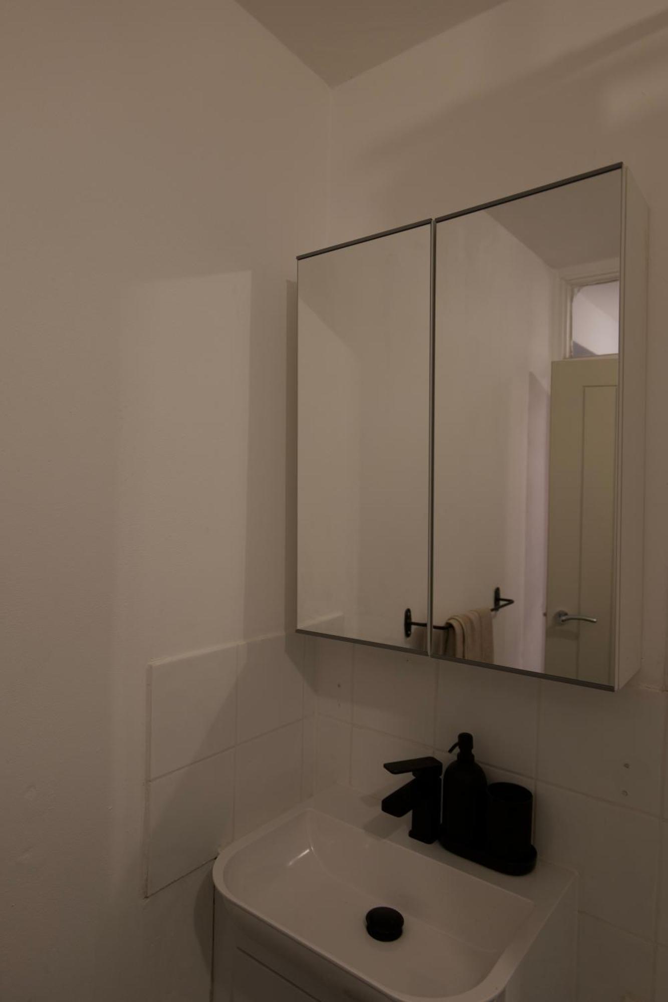 Luxury Wimbledon 2bed Apartment