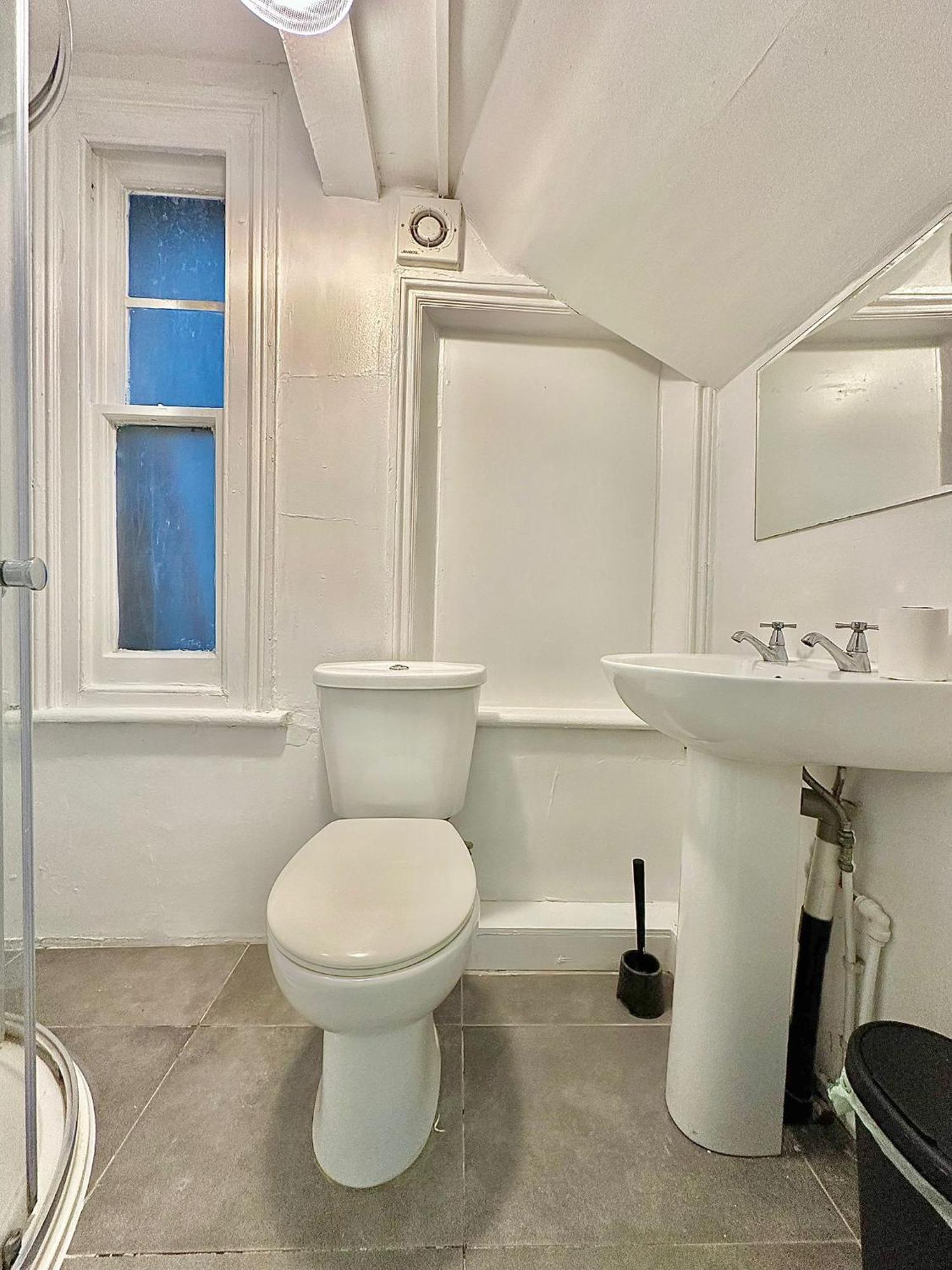 Guest house 81 *