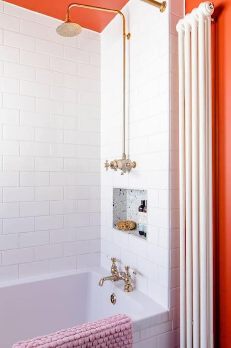 Eclectic Victorian Terrace House Holiday home