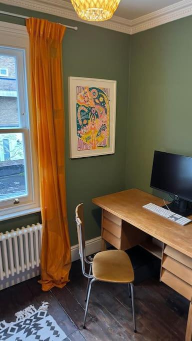 Holiday home Eclectic Victorian Terrace House