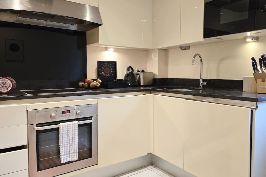 Cosy Flat Next To Hyde Park Paddington * London