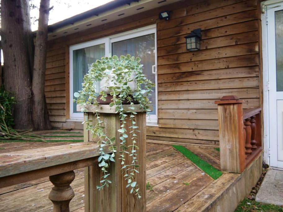 Appartement Charming Garden Hideaway! *