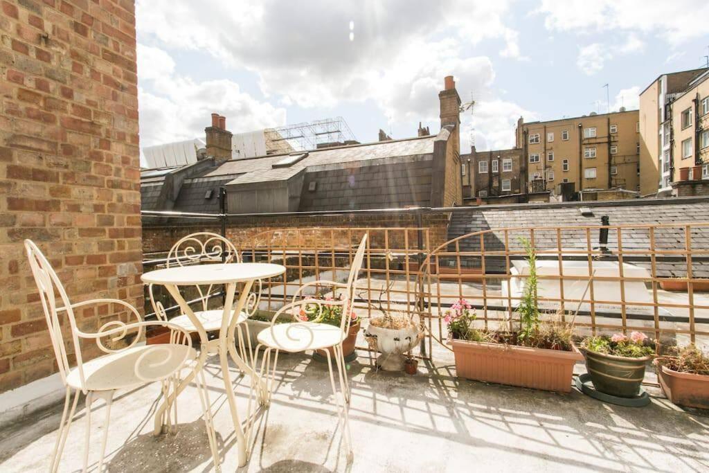 Baker Street With Terrace Apartment London