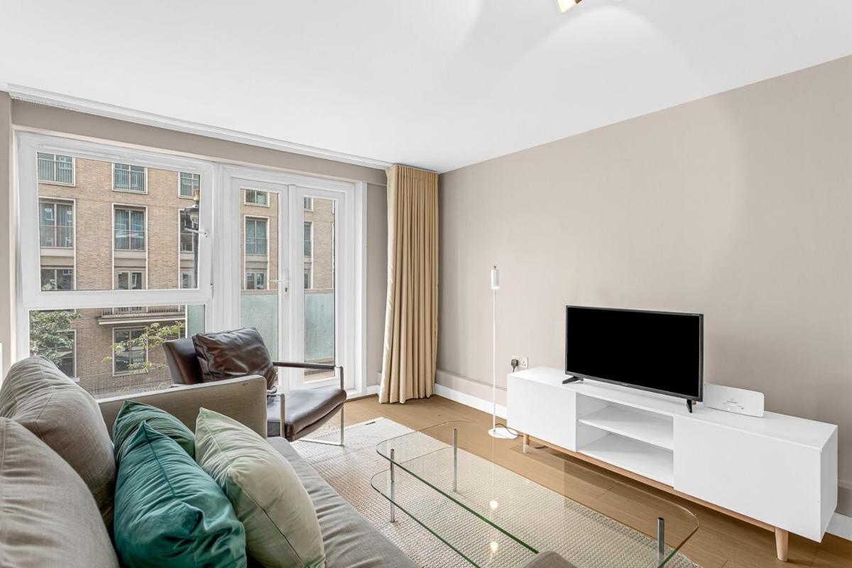 Relay Belgravia 13 * Londres