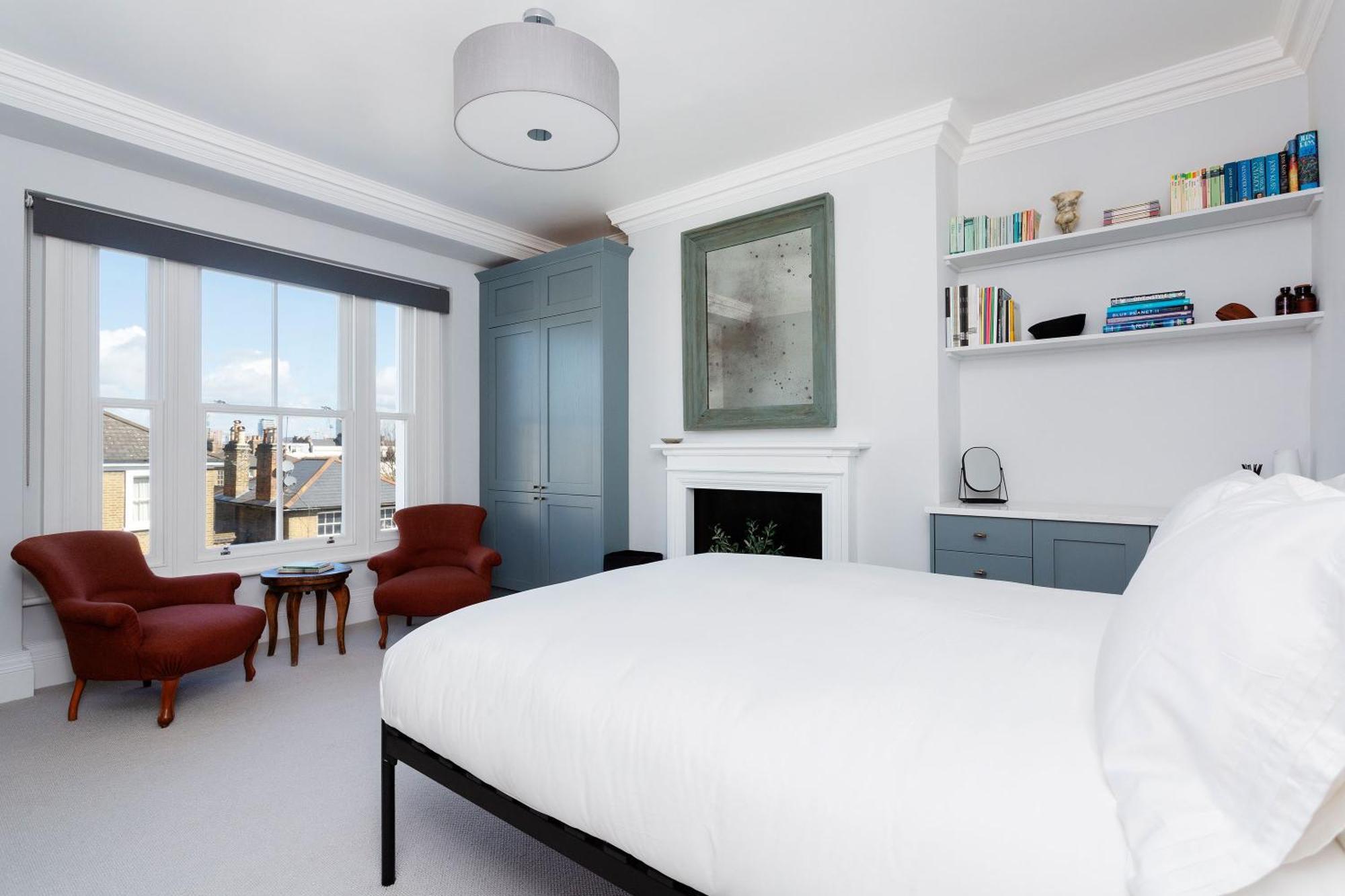 Perfect Pied-a-terre In Clapham By Underthedoormat Apartment *
