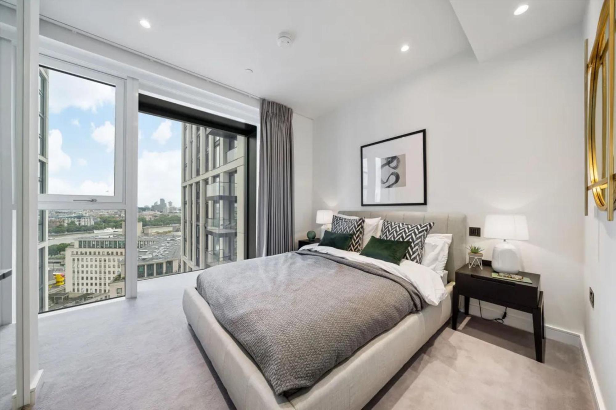Confortable Stephanie 3 Bedrooms Waterloo Station Apartment London