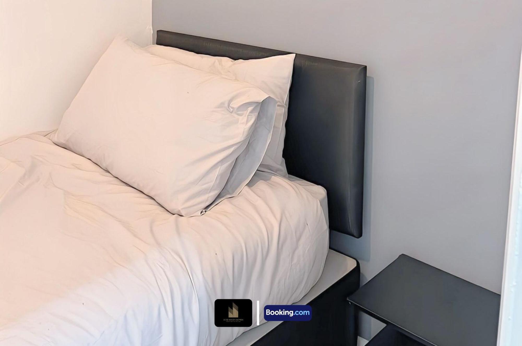 Apartment Stylish 2 Bedroom By Luxe Haven Homes Short Lets & Serviced Canning Town Greater With Free Wifi *