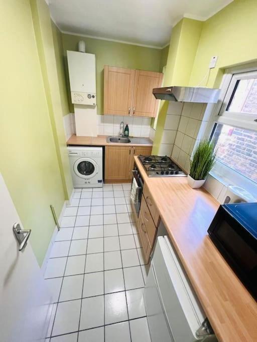 The Location, Distance Walking King's Cross Station Apartment
