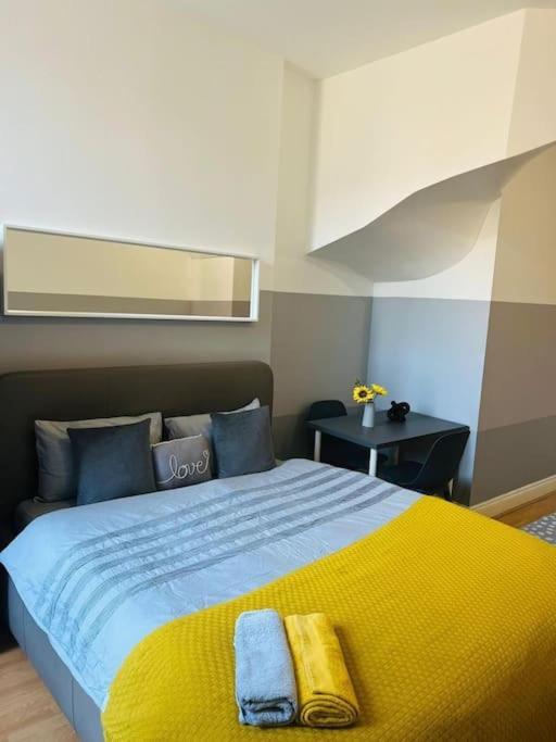 The Location, Distance Walking King's Cross Station London