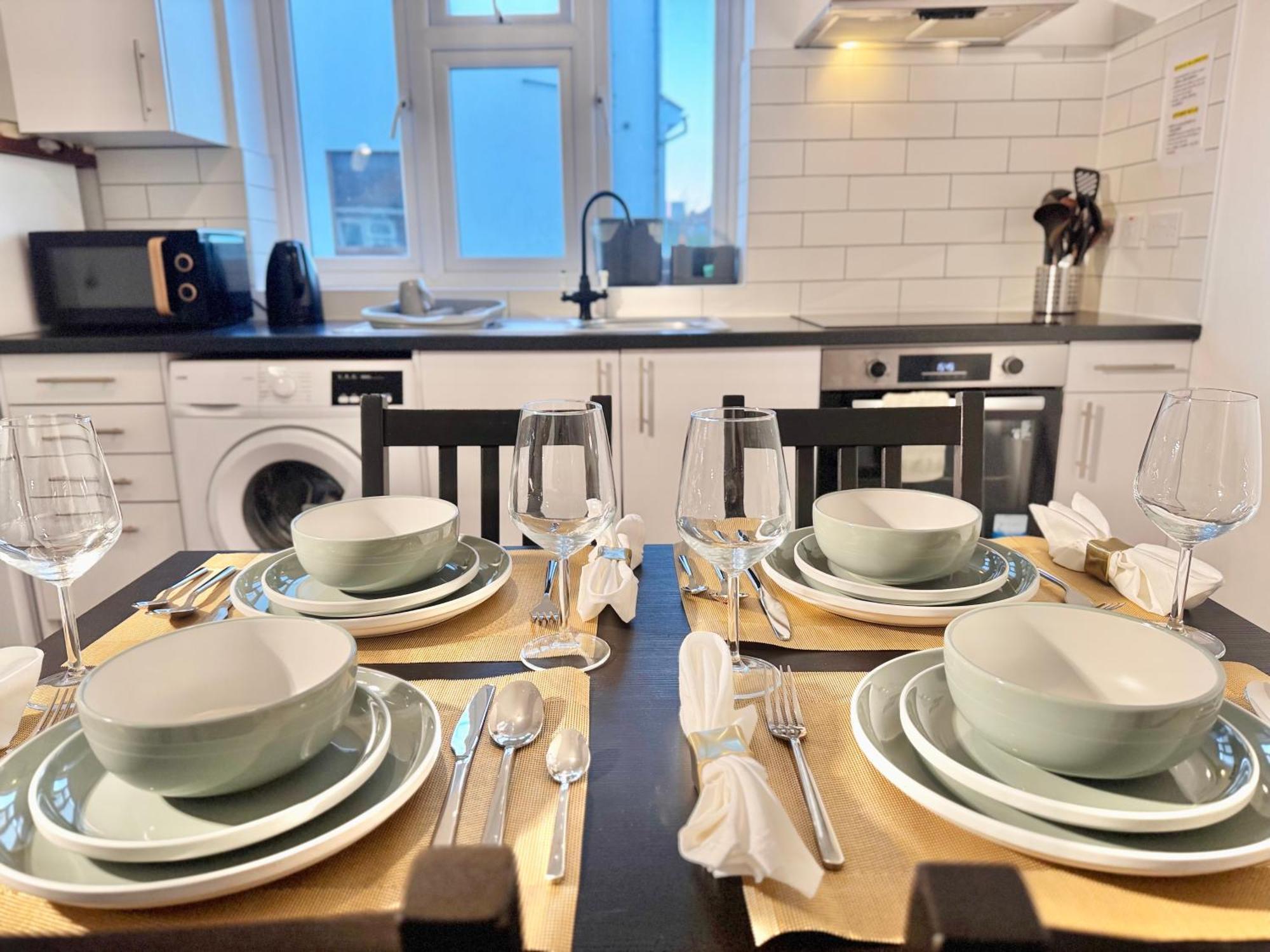 Convenient Near Wembley Stadium Homestay *