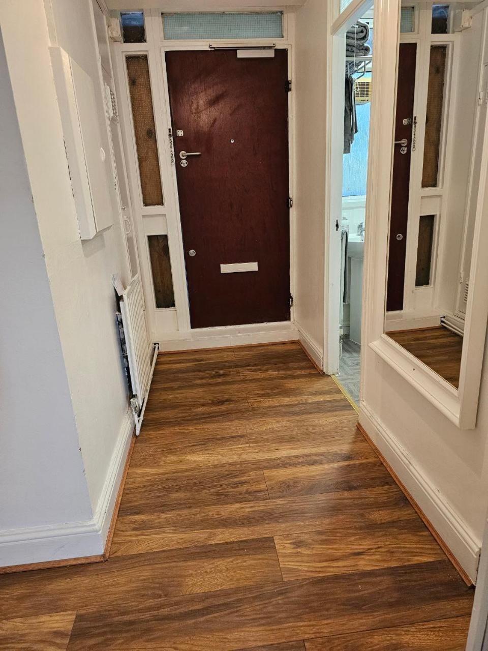 Entire Oval Apartment London