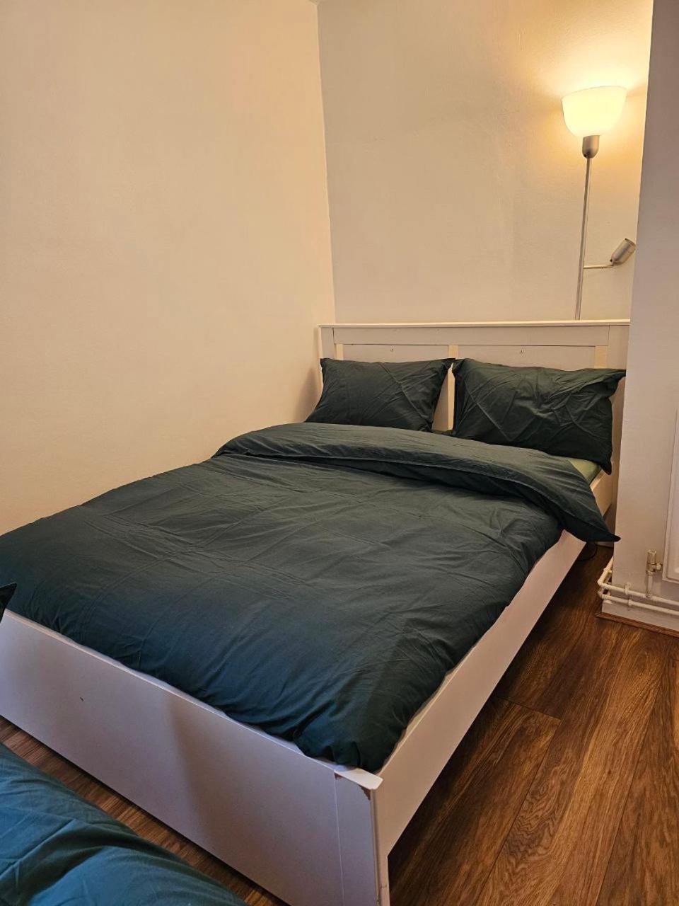 Apartment Entire Oval