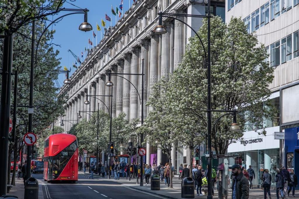 Hyde Park - 5 Sleeps - Parking Apartment *