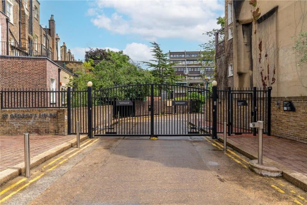 Apartment Hyde Park - 5 Sleeps - Parking London
