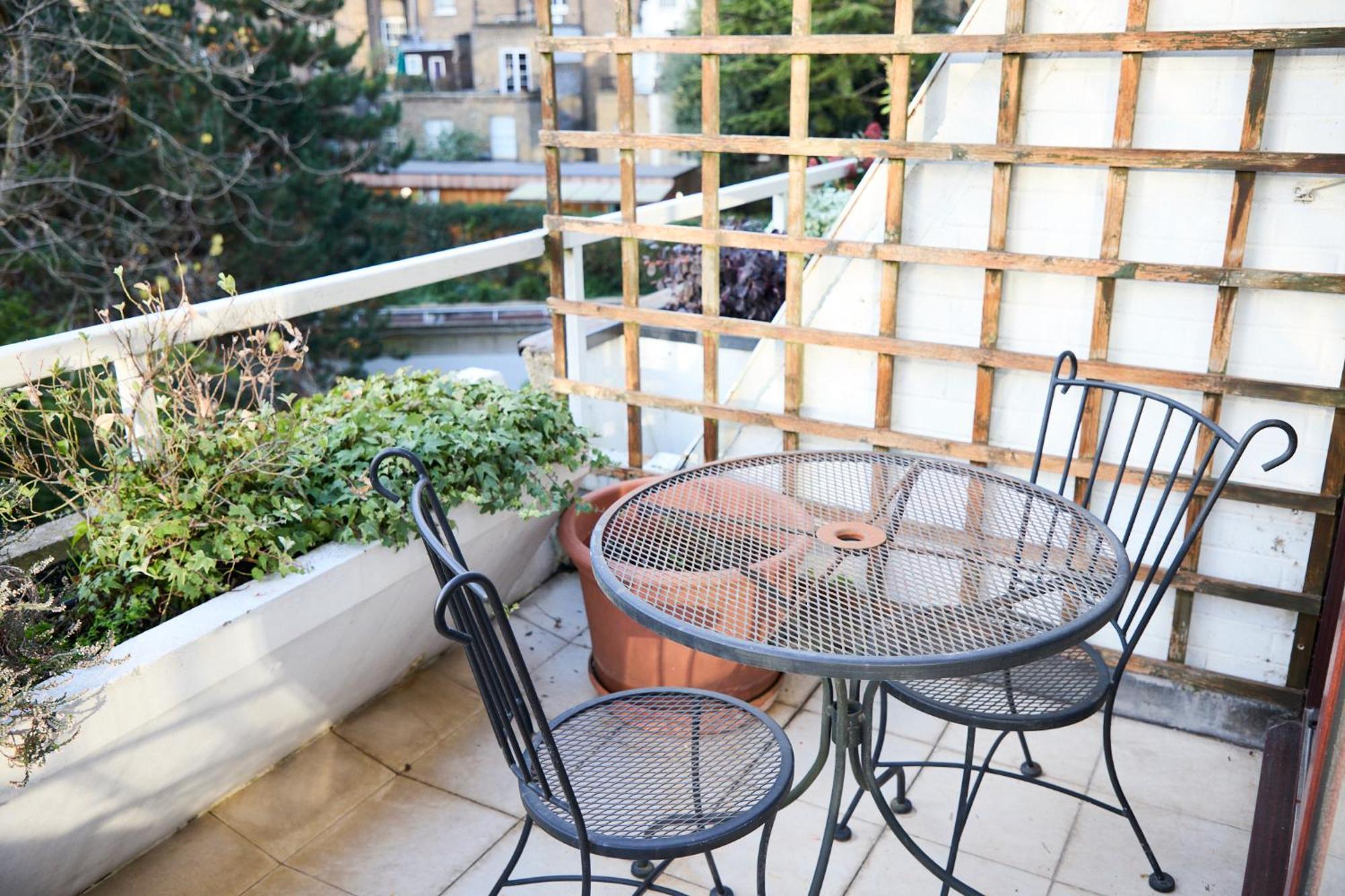 Hyde Park - 5 Sleeps - Parking * London