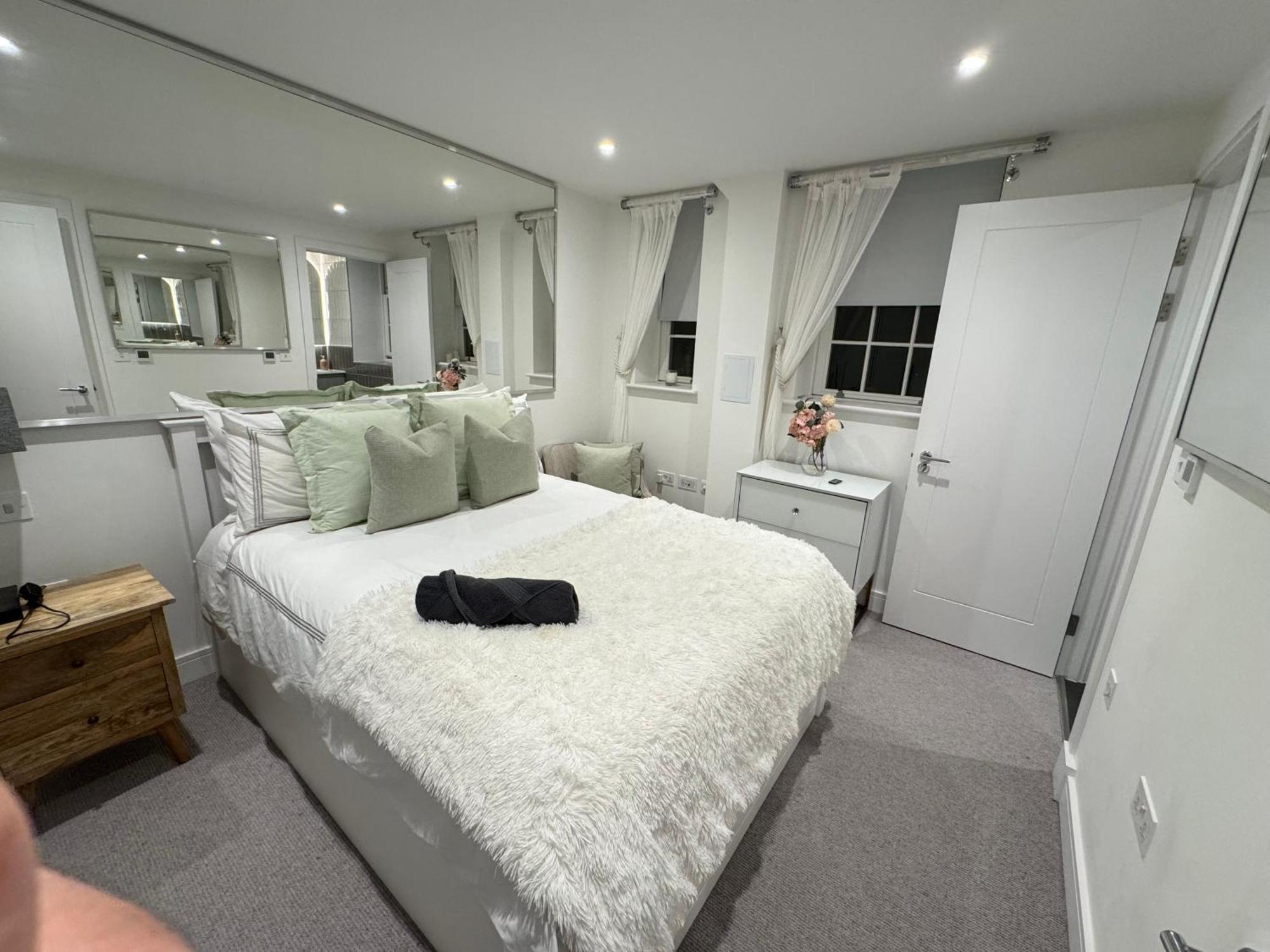 High Luxury Flat For 6 People Close To Earl's Court Zone 1 Appartement Londen