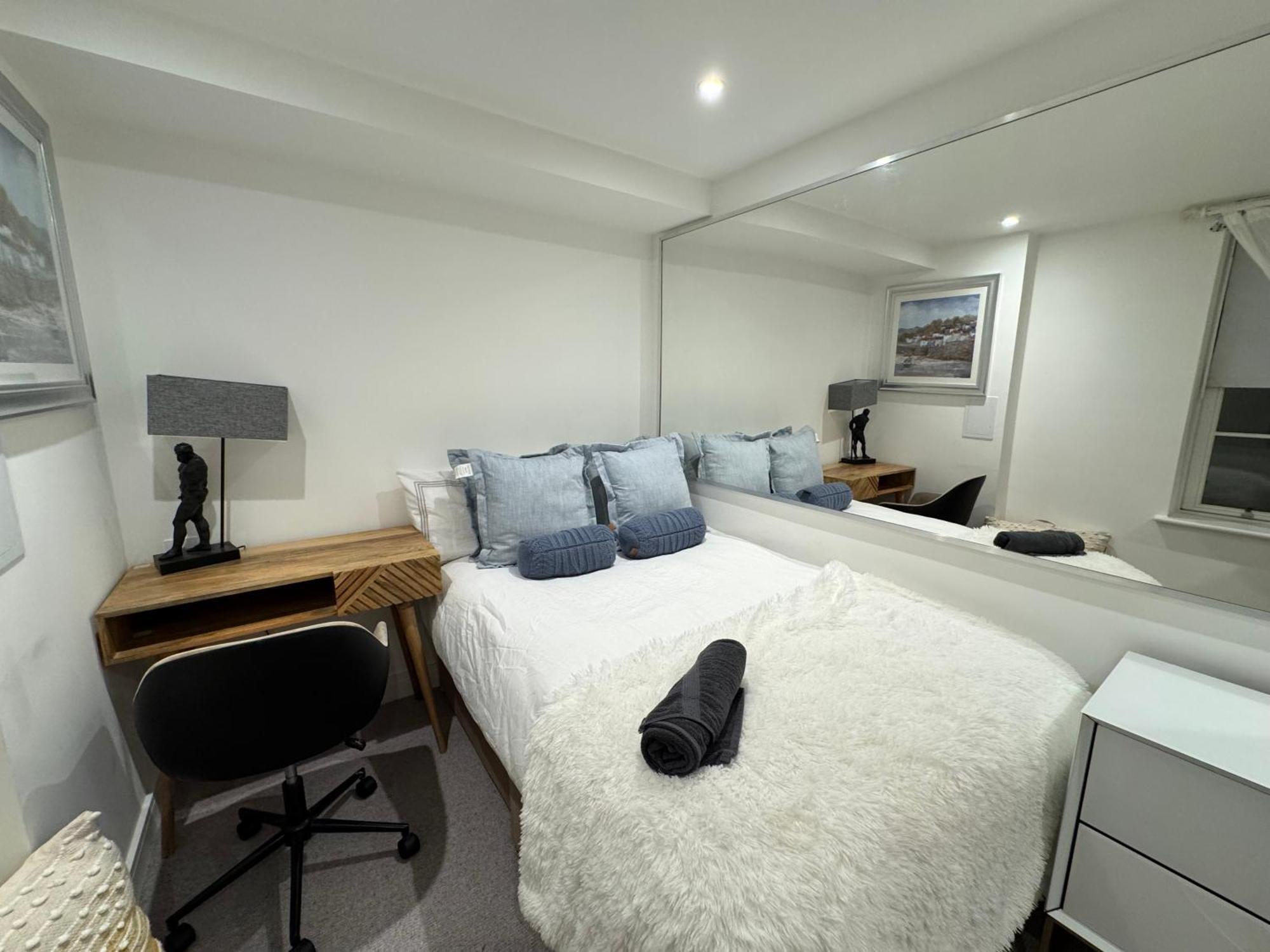 High Luxury Flat For 6 People Close To Earl's Court Zone 1