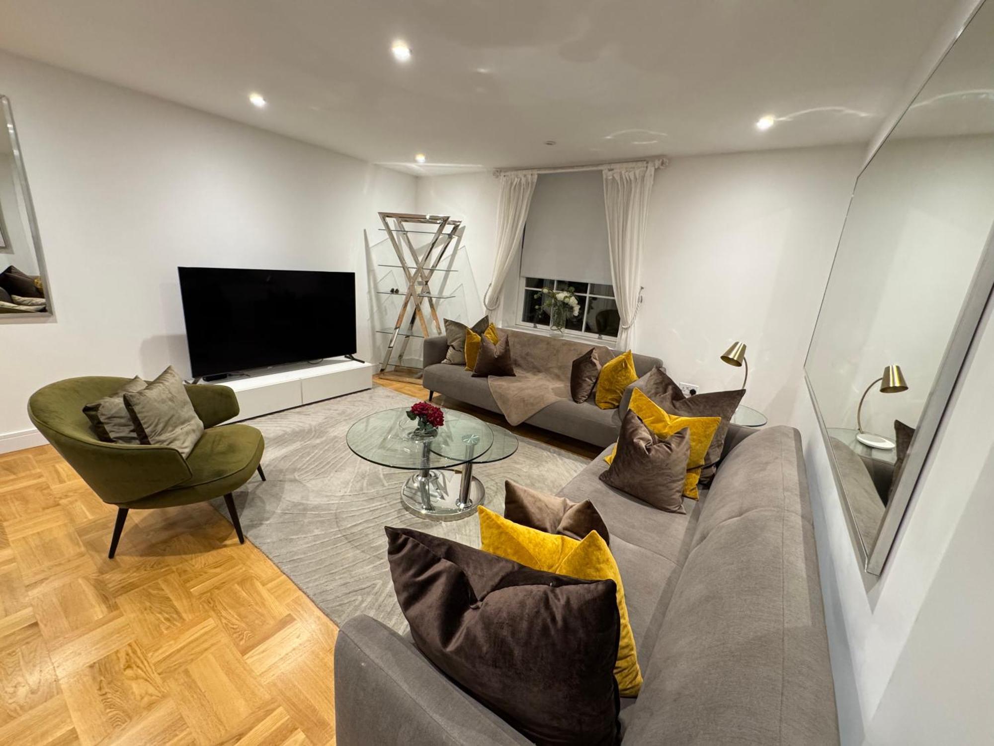 Appartement High Luxury Flat For 6 People Close To Earl's Court Zone 1 Londen