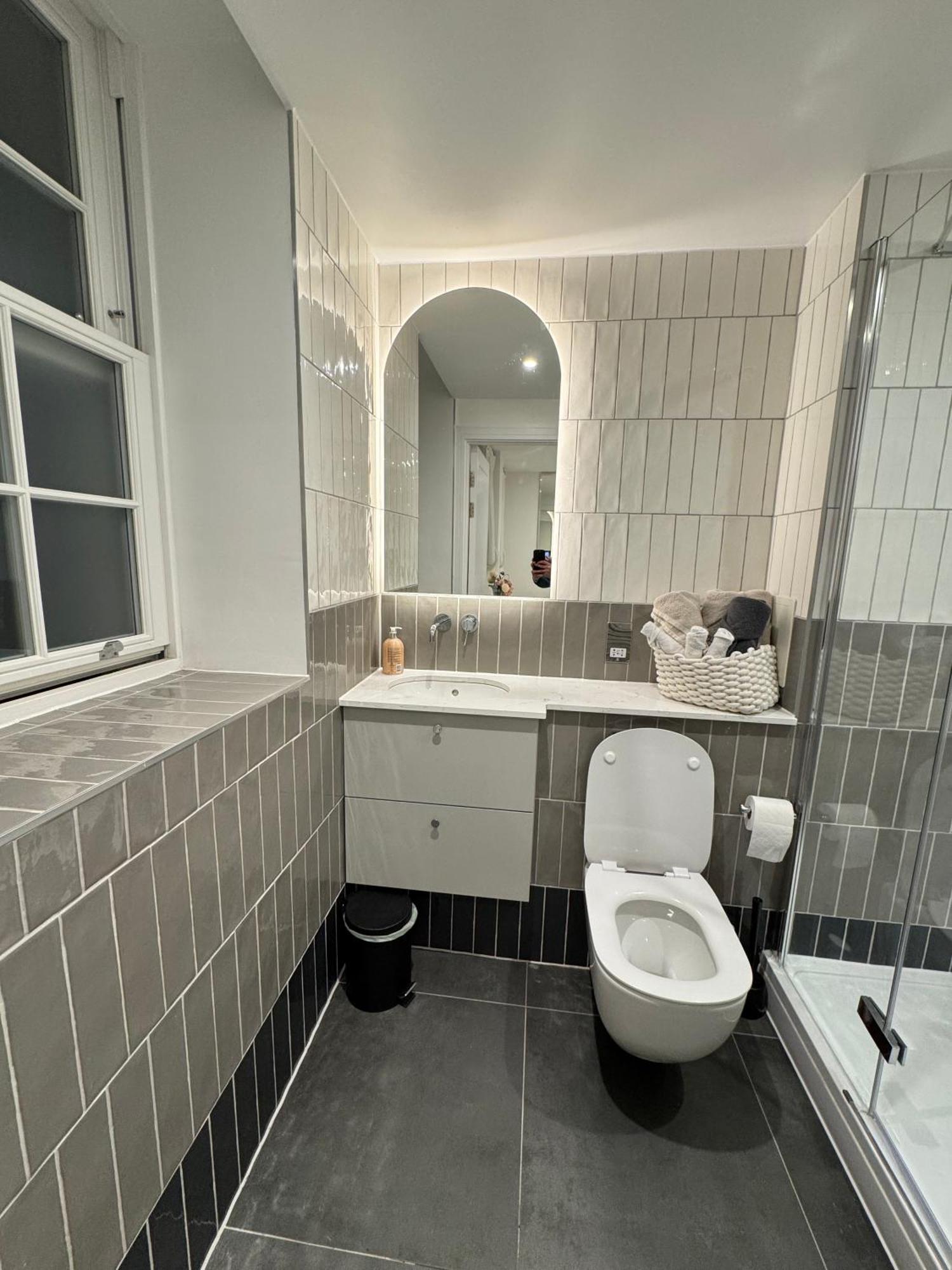 High Luxury Flat For 6 People Close To Earl's Court Zone 1 *